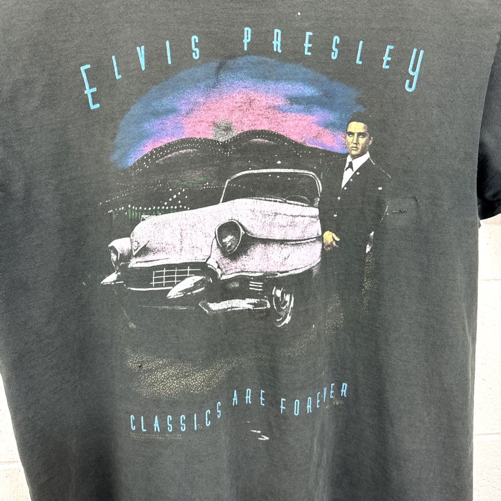Fruit Of The Loom VINTAGE Elvis Presley Classics Are Forever 1992 T SHIRT XL Black Unisex Short Sleeve Graphic Tee 1990s Rockabilly USA Fruit of the Loom Size US XL / EU 56 / 4 - 2 Thumbnail