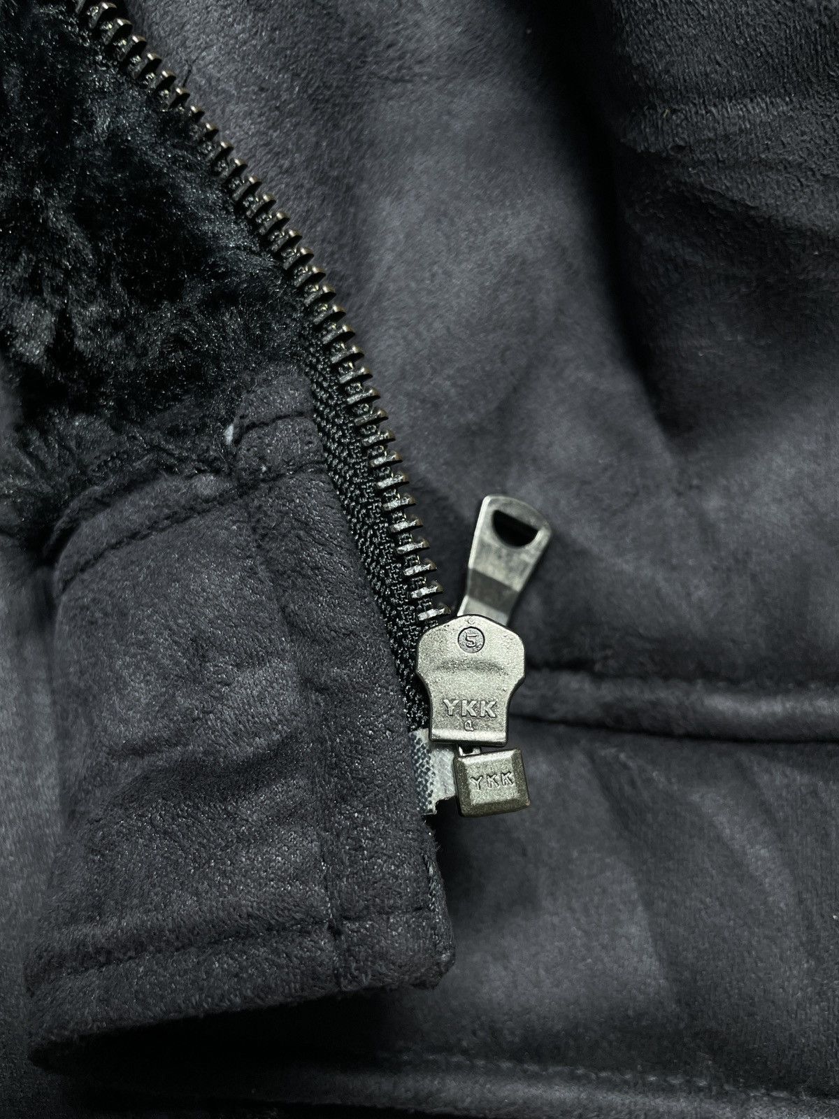 If Six Was Nine 2000’s Semantic Design - Asymmetrical Bikers Velvet Jacket Size US M / EU 48-50 / 2 - 9 Thumbnail