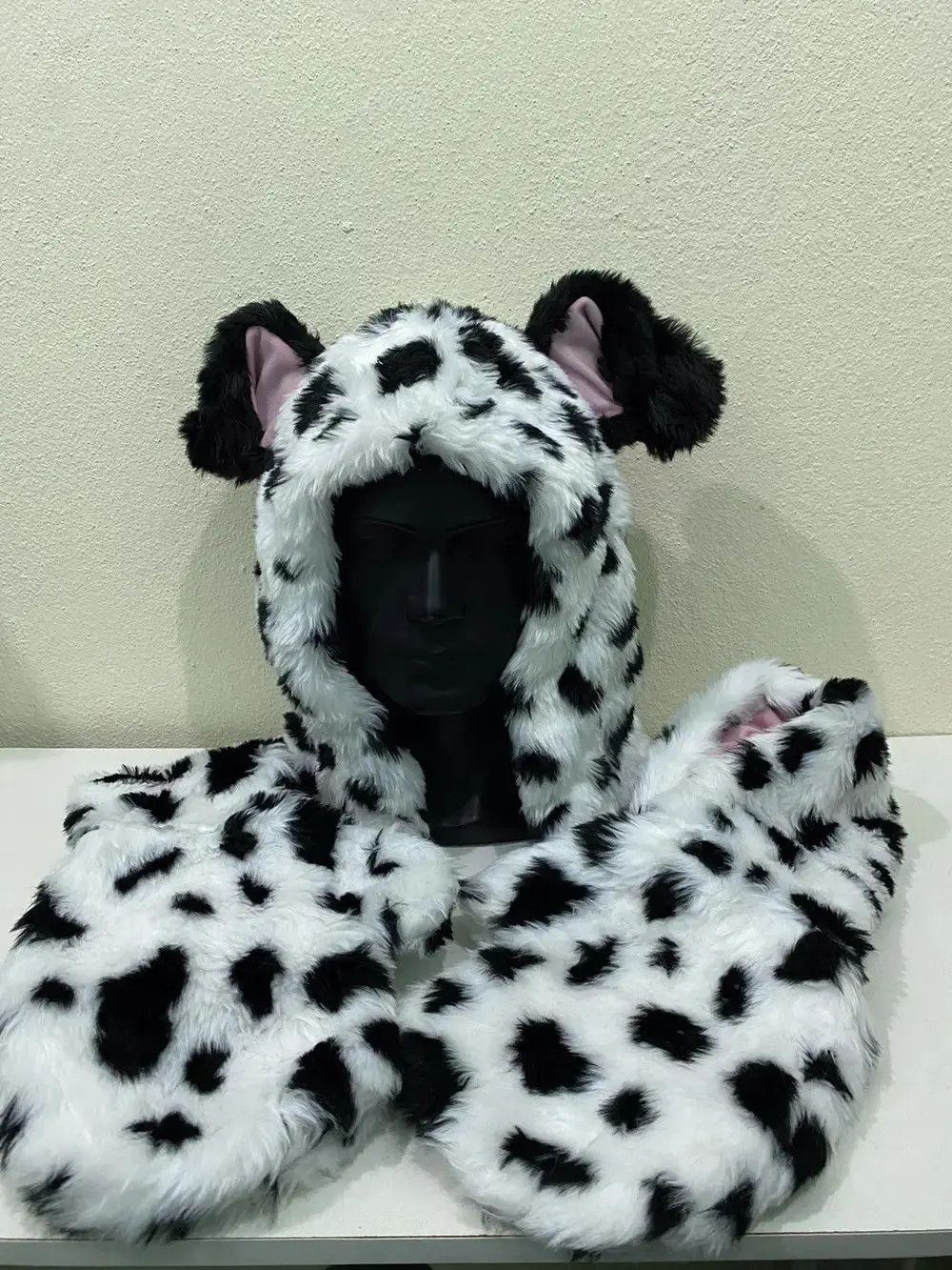 Disney Disney Polkadot Fleece Bunny Horn Beanie Hat Size ONE SIZE - 5 Thumbnail