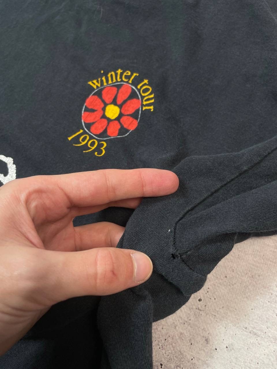 Band Tees Vintage 1993 James Laid Tour Long Sleeve Band T-Shirt Y2K Size US XL / EU 56 / 4 - 11 Thumbnail