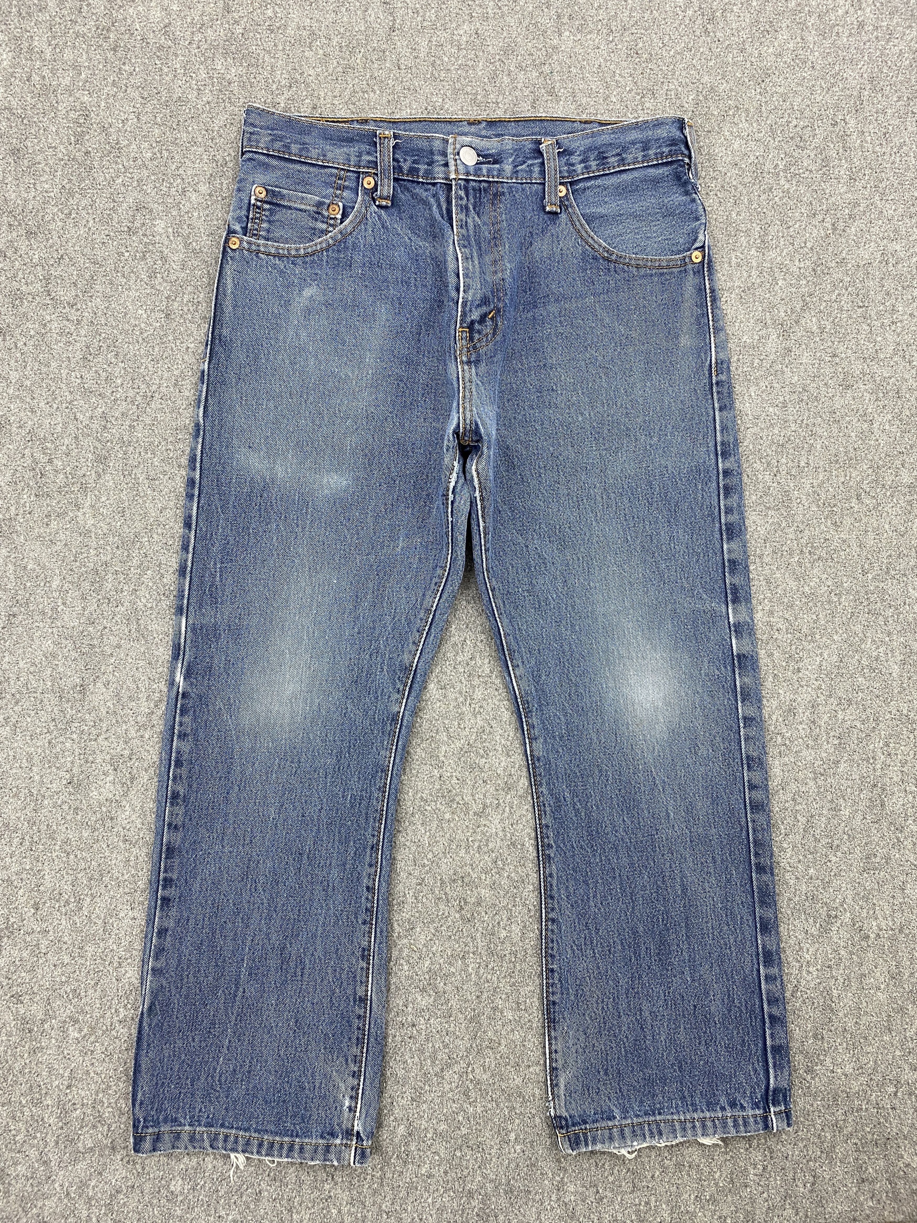 Levi's Vintage Levis 517 Flared Bootcut Denim DP2596 Size US 28 / EU 44 - 1 Thumbnail