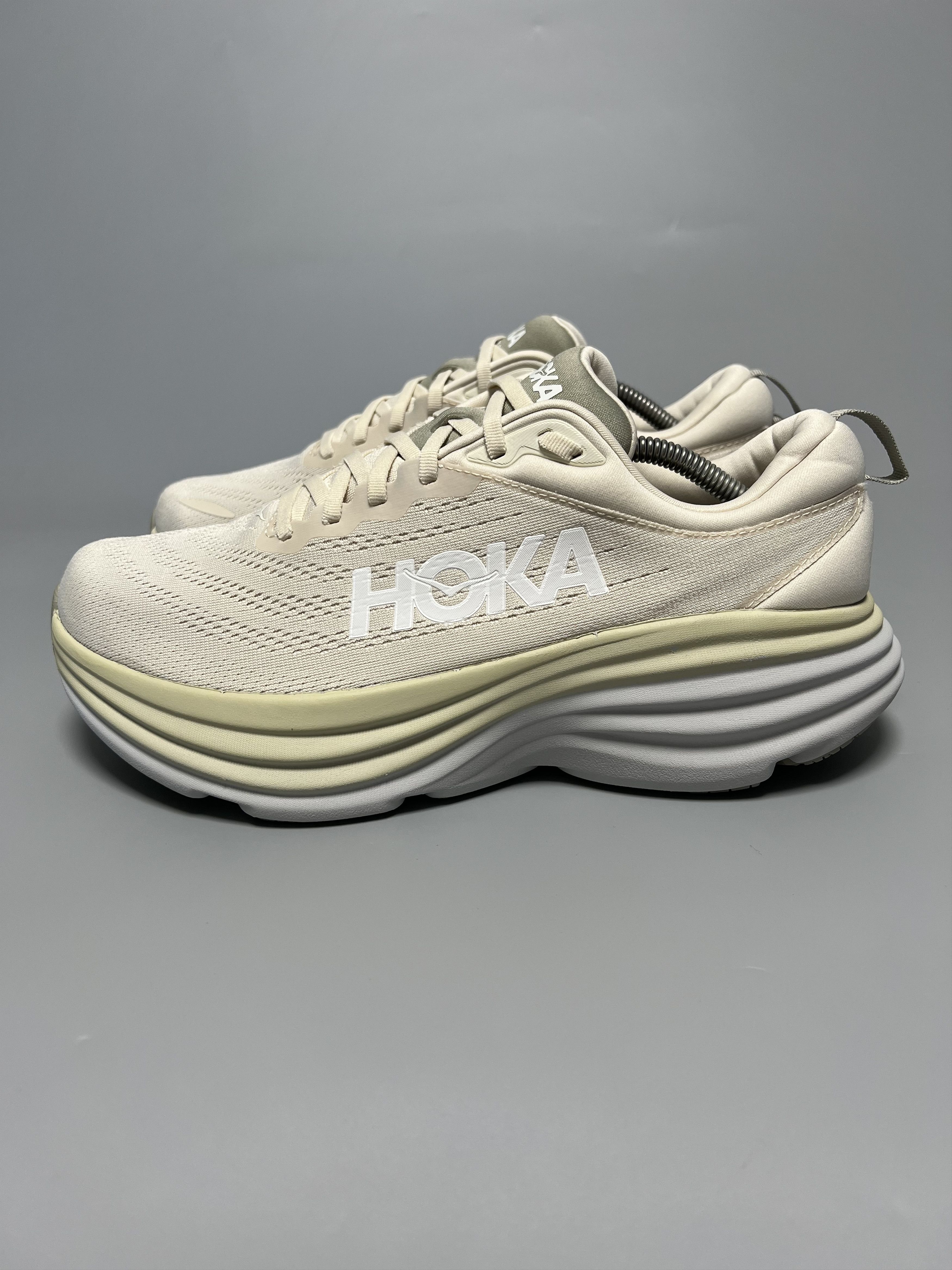 Hoka 9.5 EE Hoka One One Bondi 8 Wide Running Shoes Gym Walking Size US 9.5 / EU 42-43 - 1 Thumbnail