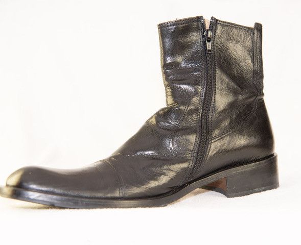 Kenneth Cole "Naked Truth" cap toe side zip dress boot Size US 10 / EU 43 - 5 Thumbnail