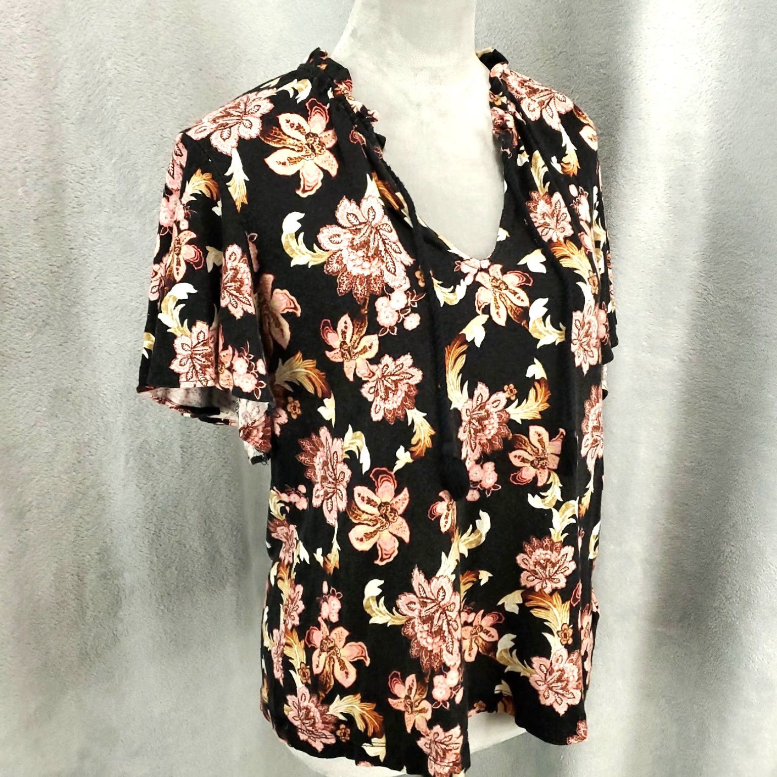 Ralph Lauren Ralph Lauren Linen Top Womens XL Boho Tassled Neck Pullover Blouse Size XL / US 12-14 / IT 48-50 - 2 Thumbnail