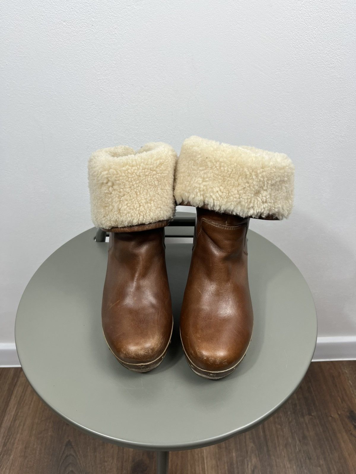 Ugg UGG Shearling Lined Leather Clog Boots Wooden Heel EU 38 US7 Size US 7 / IT 37 - 3 Thumbnail