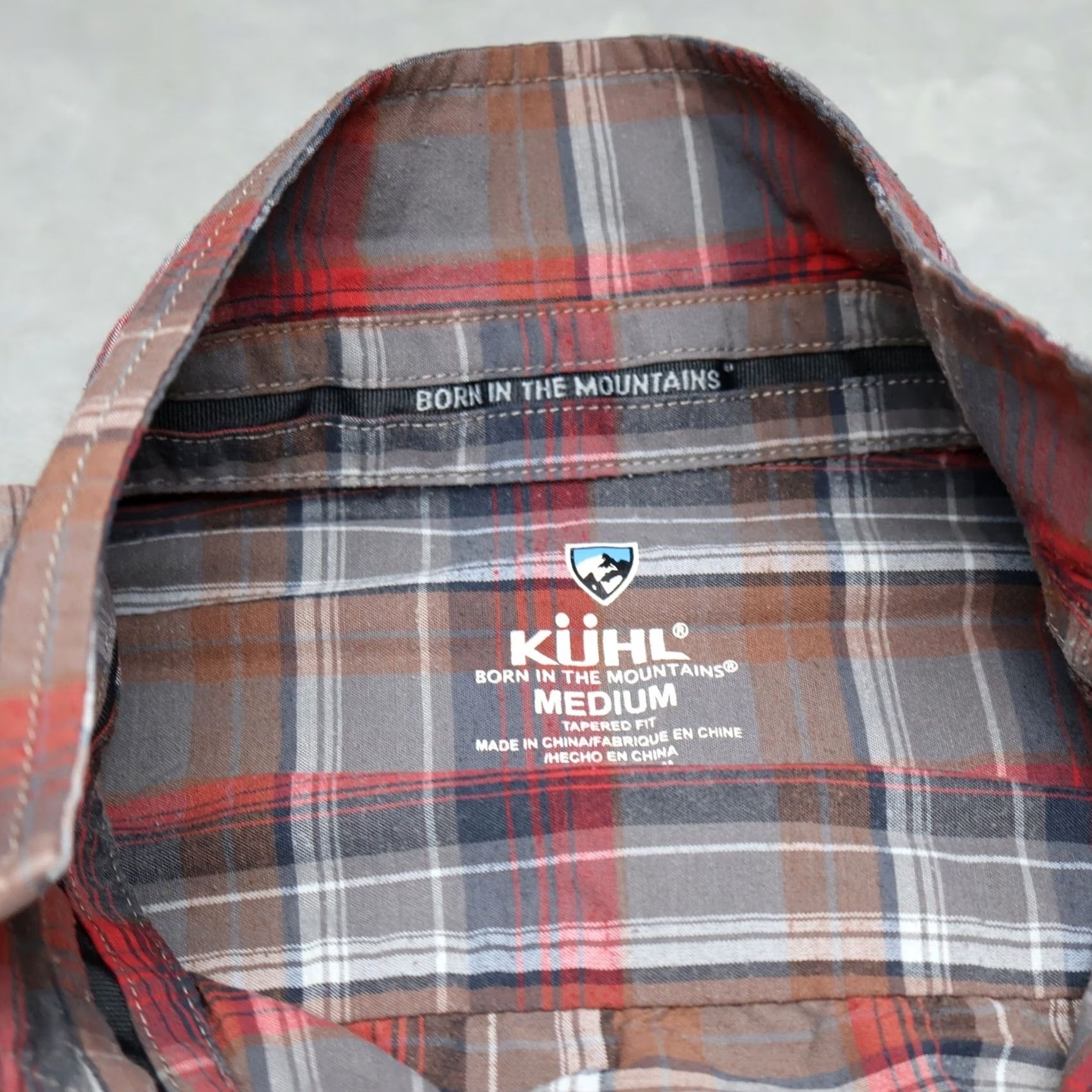 Vintage Kuhl Shirt Mens Medium Red Plaid Short Sleeve Tapered Fit Casual Button Down Size US M / EU 48-50 / 2 - 2 Thumbnail