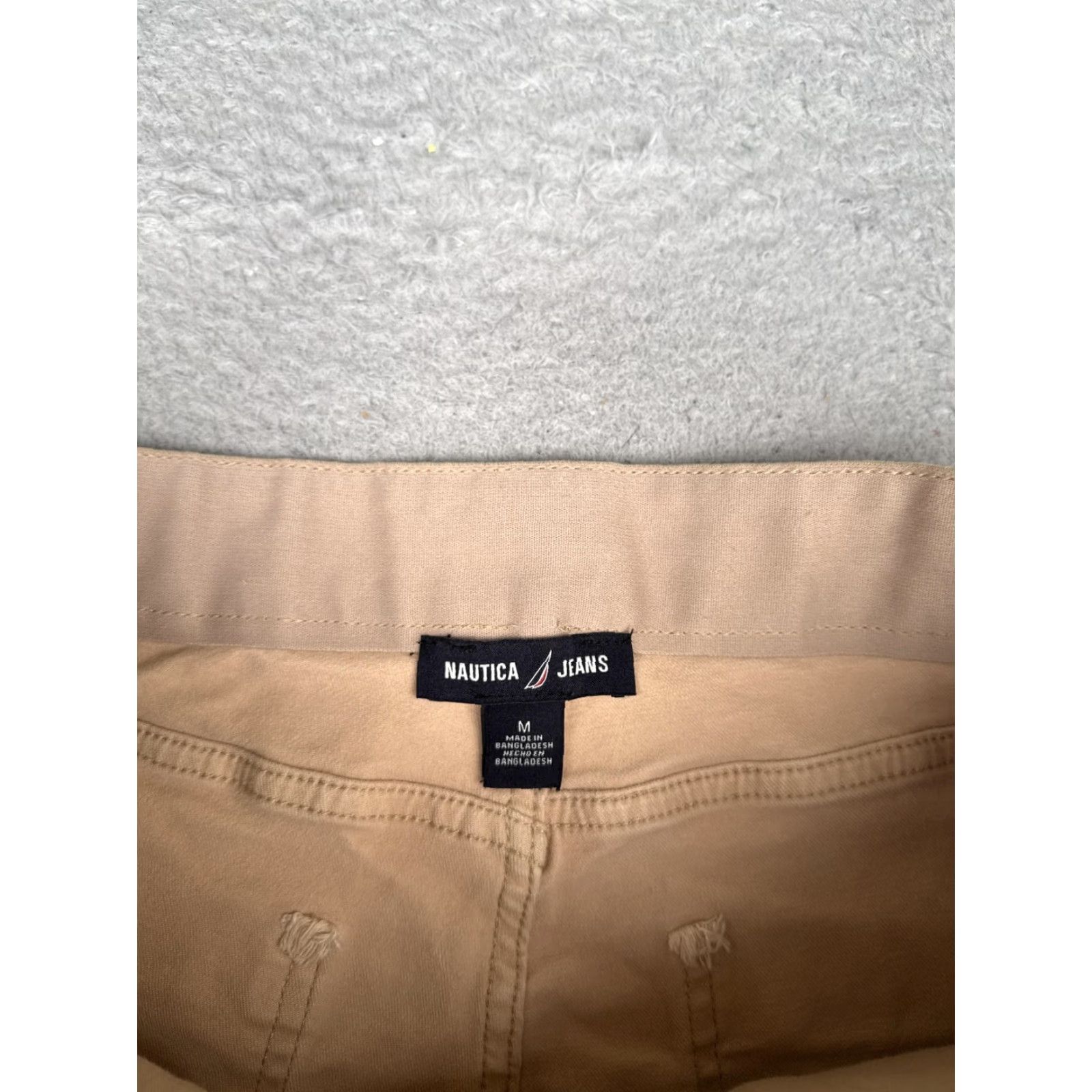 Nautica Nautica Jeans Shorts Womens Medium Beige Chino Twill Elastic Waist Summer 30x5.5 Size 32" / US 10 / IT 46 - 6 Thumbnail