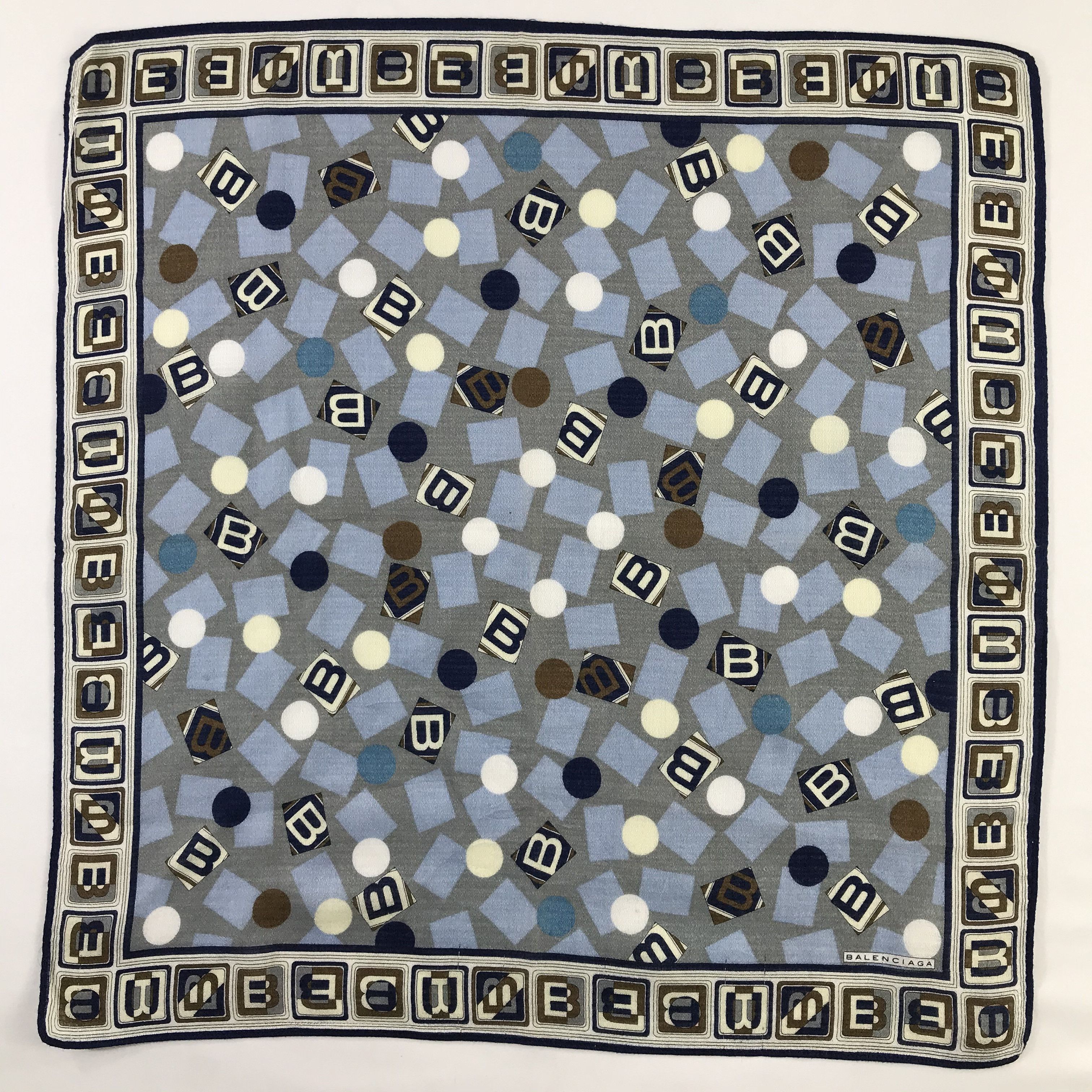 Vintage Vintage Balenciaga Bandana / Handkerchief /Neckerchief -S761 Size ONE SIZE - 1 Thumbnail