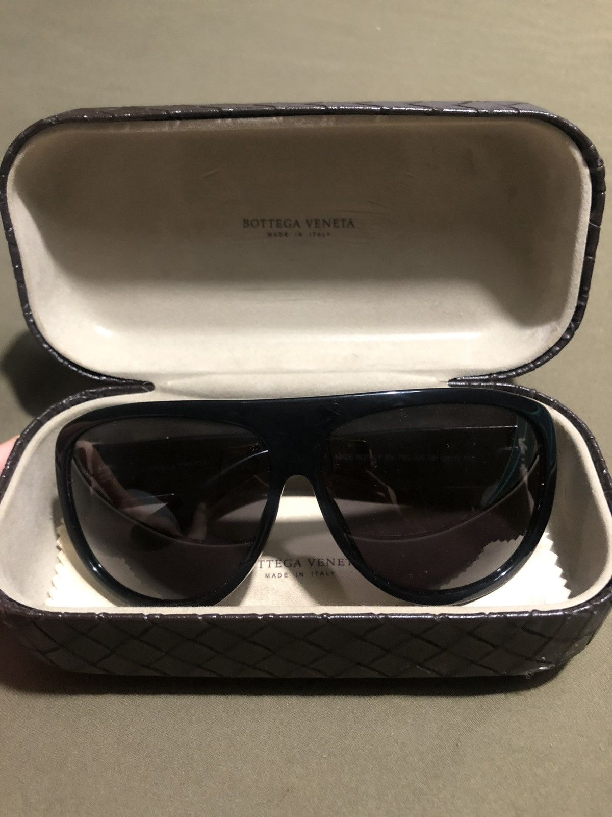 Bottega Veneta Bottega Veneta Sunglasses Leather & Silver (Prada, Gucci) Size ONE SIZE - 6 Thumbnail