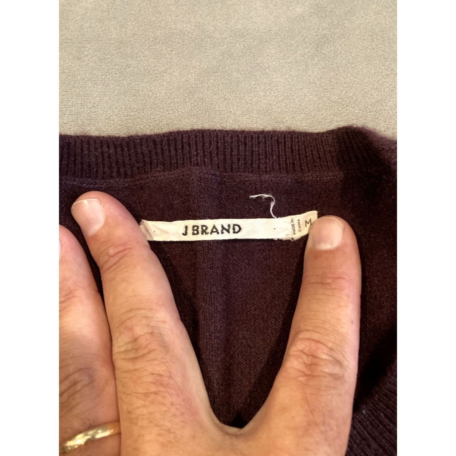 J Brand J Brand Sweater Long Sleeve Maroon Cashmere Blend Size M Womens Regular Pullover Crew Neck Knitting Solid Size M / US 6-8 / IT 42-44 - 2 Thumbnail