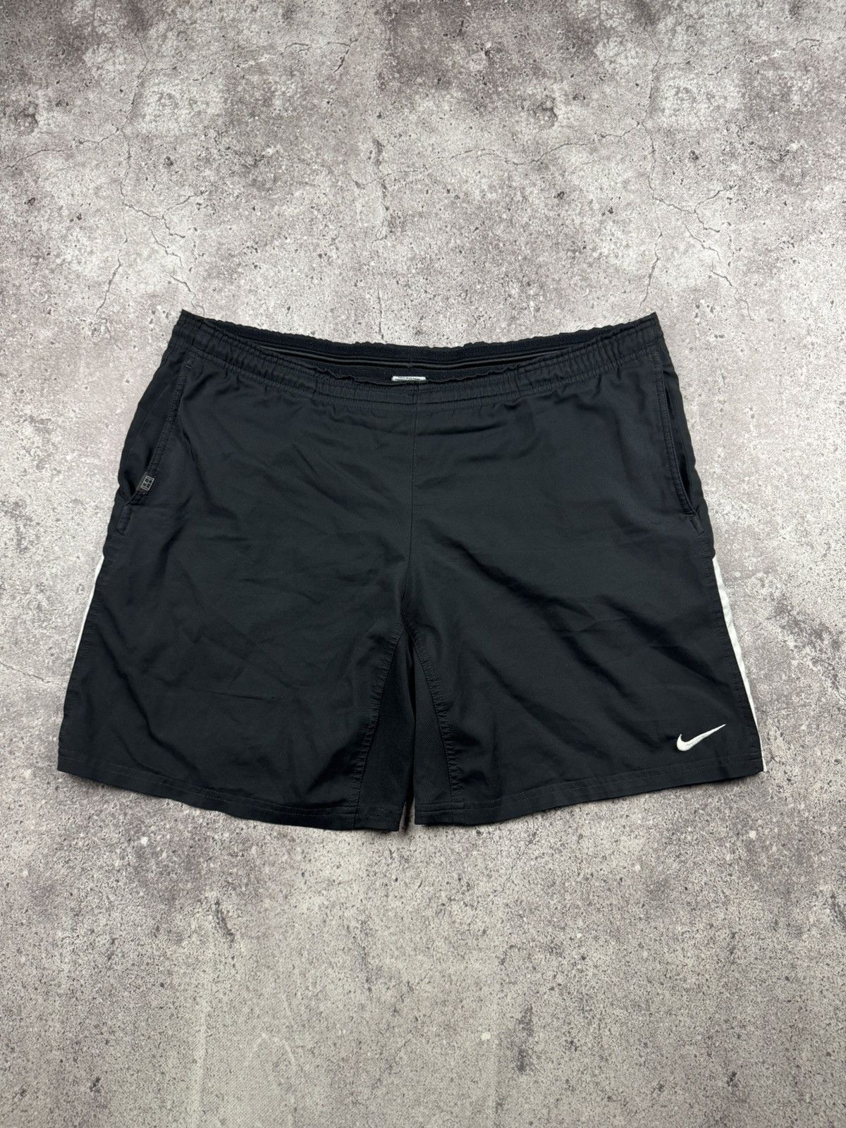 Nike ✨Y2K✨00s Vintage Nike Court Shorts - Tennis, Black, L Size US 34 / EU 50 - 1 Thumbnail