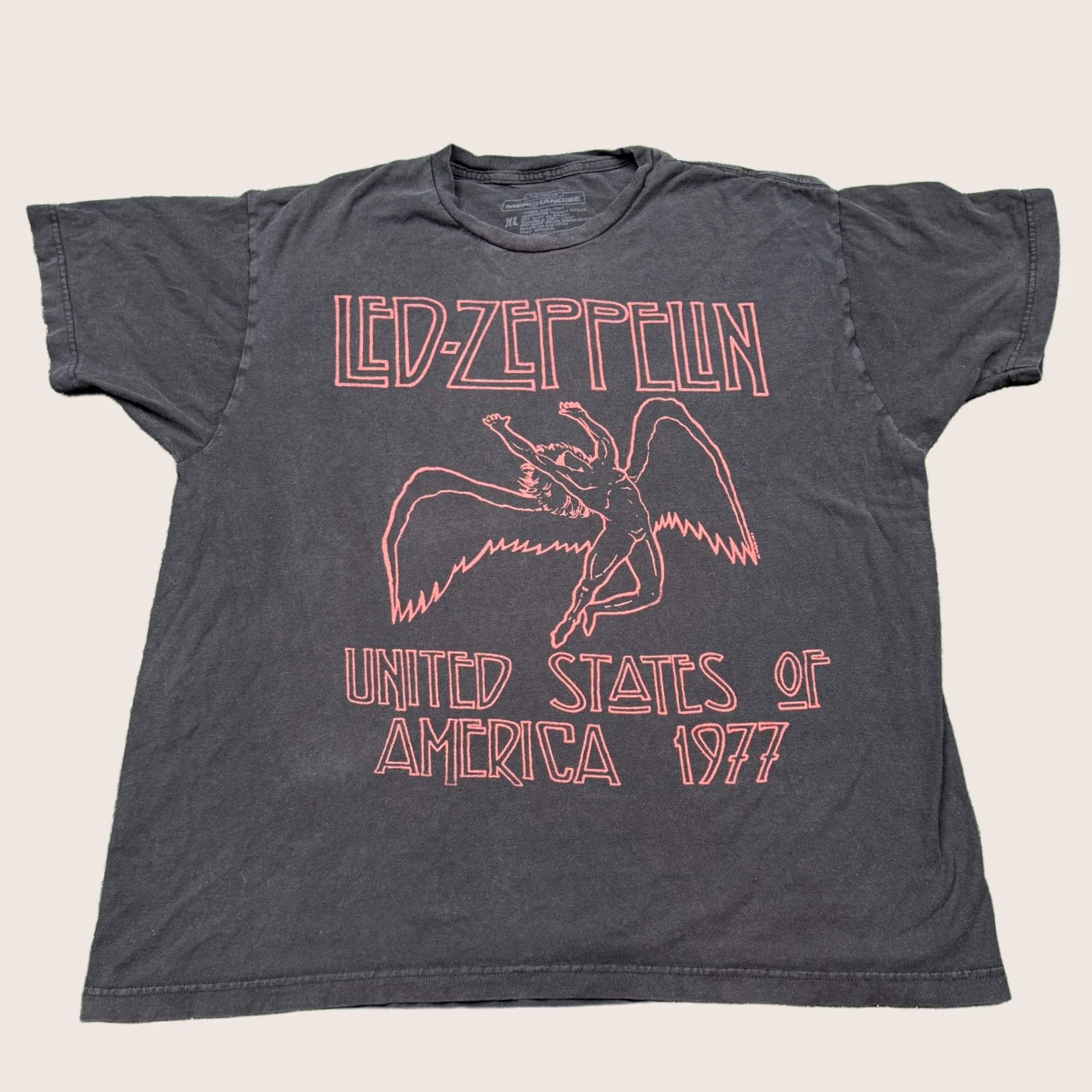 Olive Led Zeppelin Live Nation Graphic T Shirt Men's XL Black Short Sleeve 2011 Size US XL / EU 56 / 4 - 1 Thumbnail