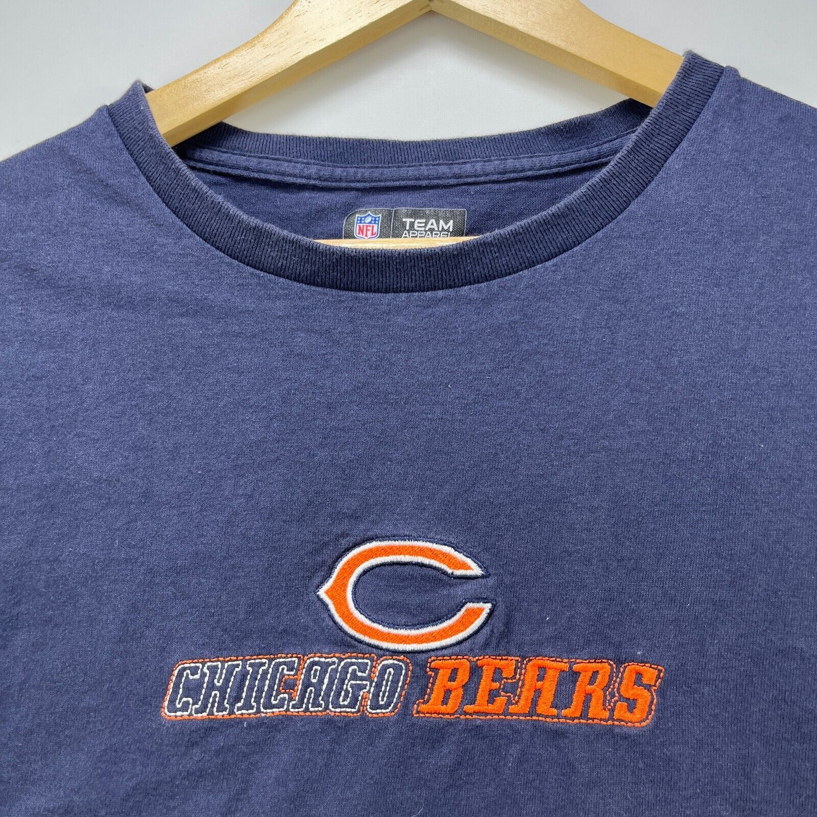 Vintage Vintage Y2K Chicago Bears Embroidered T-Shirt XL NFL Size US XL / EU 56 / 4 - 3 Thumbnail