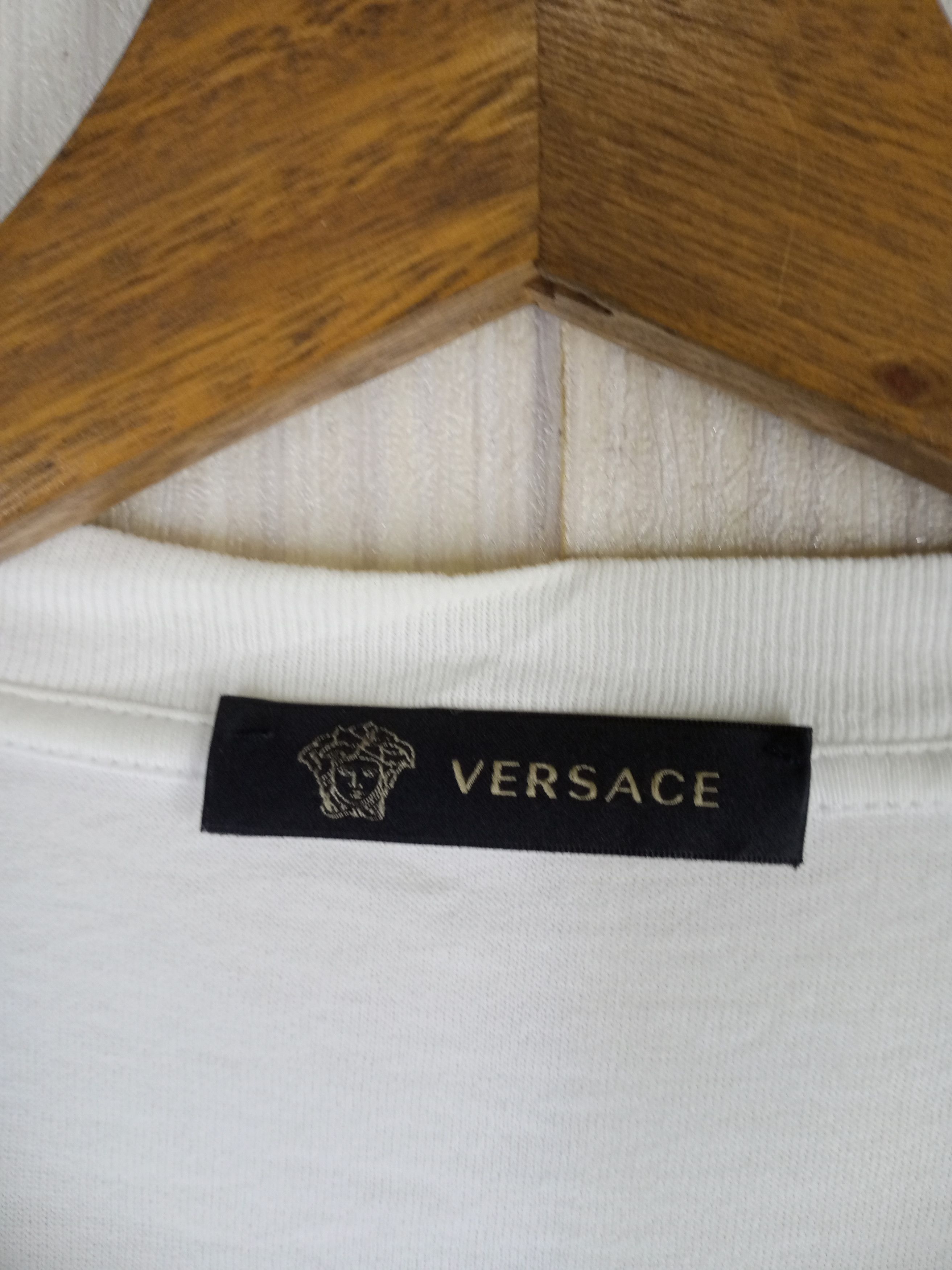 Versace Rare Versace Medusa Big Logo Tshirt Size US M / EU 48-50 / 2 - 6 Thumbnail