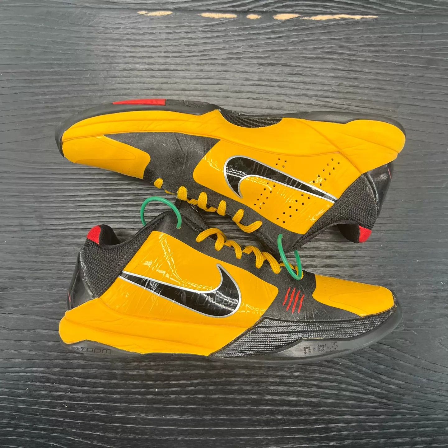 Nike Nike zk5 Bruce Lee Black/Yellow 42 with box Size US 8.5 / EU 41-42 - 2 Thumbnail