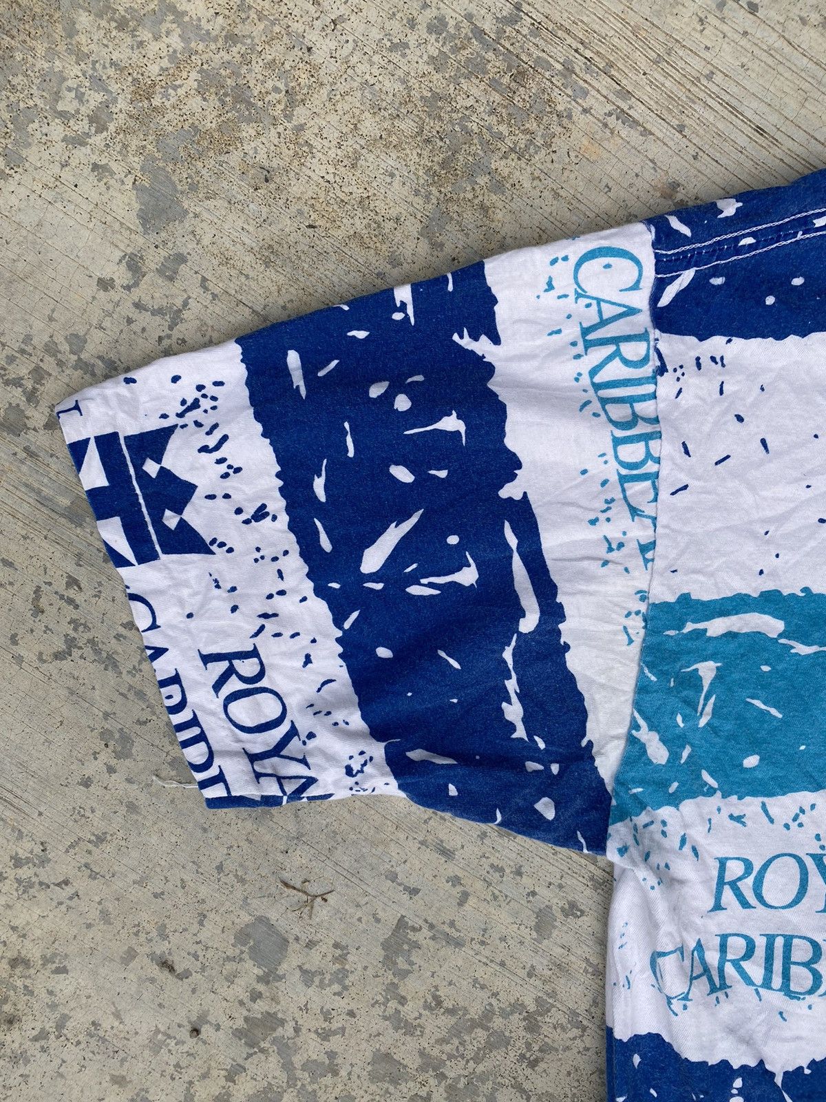 Caribbean × Vintage Vintage 90”s Royal Caribbean fullprinted tees Size US L / EU 52-54 / 3 - 4 Thumbnail