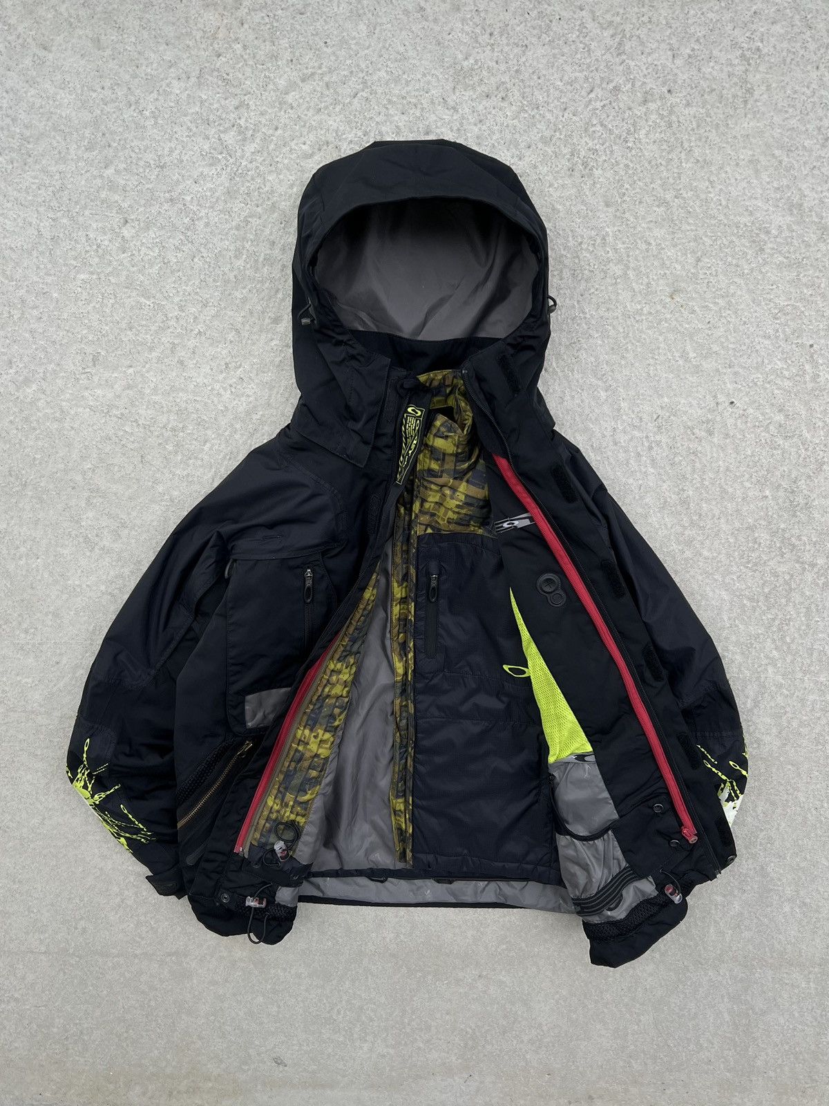 Oakley 2005 Vintage Oakley Jacket Nitro Fuel 2 Hidden Pockets Size US S / EU 44-46 / 1 - 2 Thumbnail