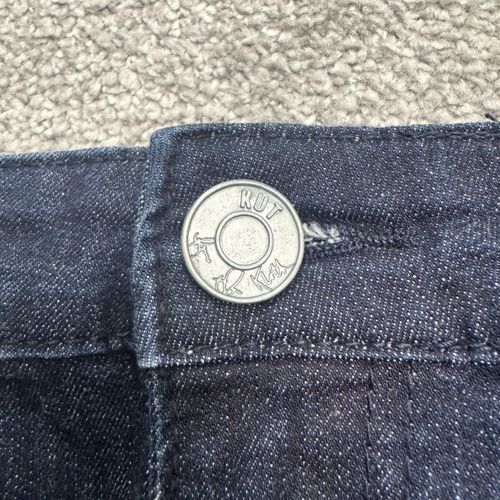 Vintage KUT From The Cloth Skinny Denim Jeans Womens 4 Blue Dark Wash Mid Rise Stretch Size 27" / US 4 / IT 40 - 3 Thumbnail