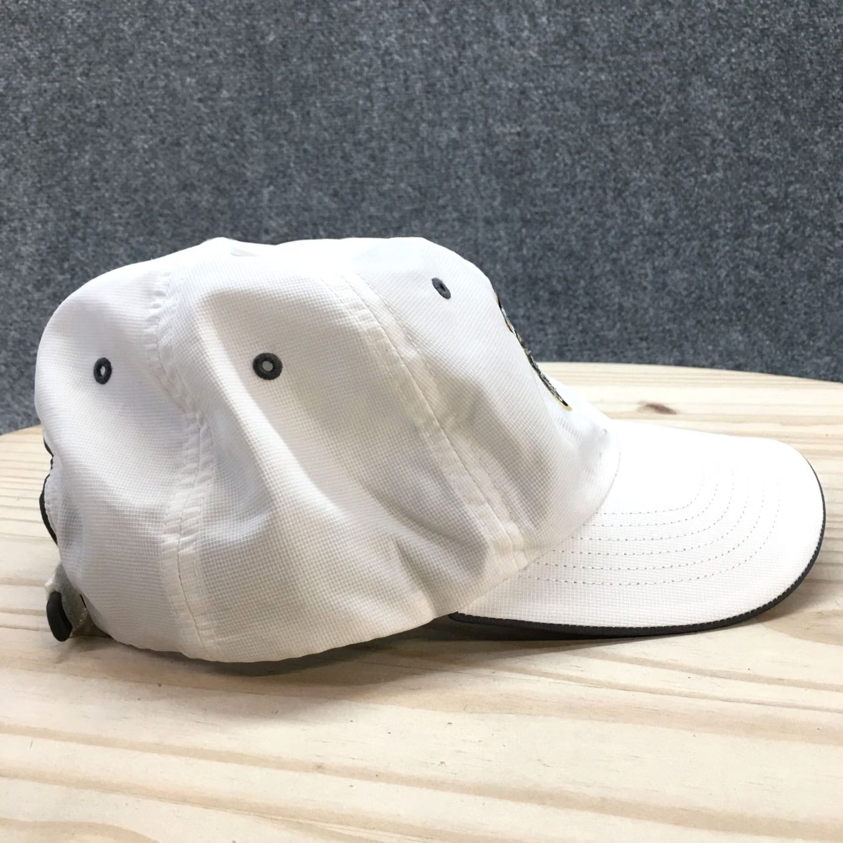 Vintage CC United Soccer Club Cap Hat Mens One Size White Embroidered Richardson 155 Size ONE SIZE - 5 Thumbnail