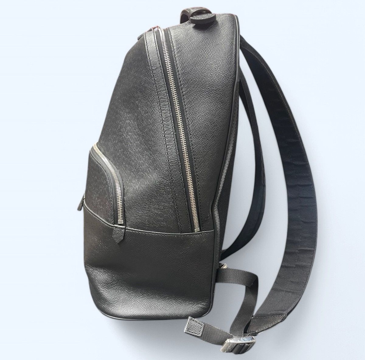Louis Vuitton Anton Taiga (Black) Backpack - joarbit.com