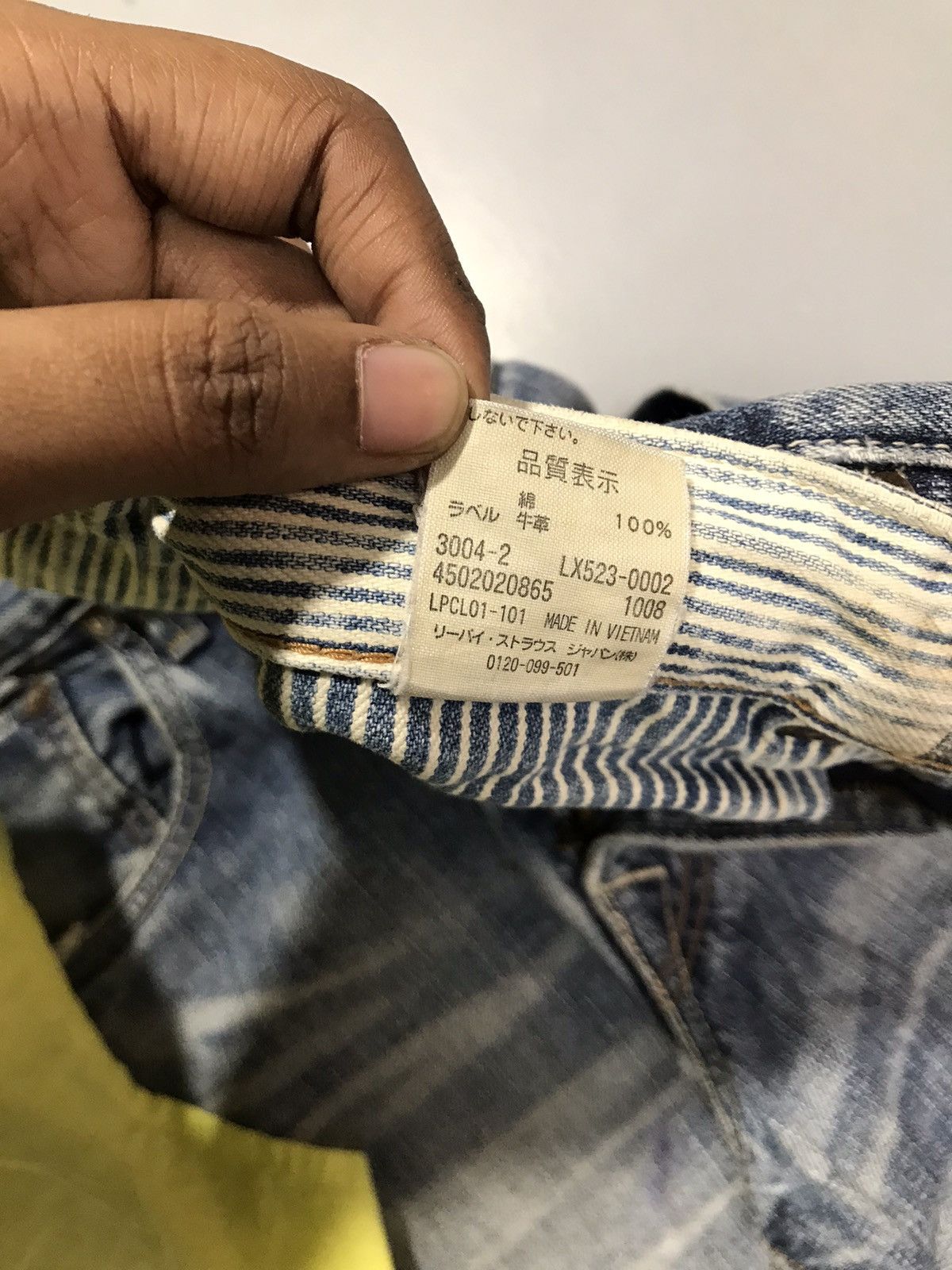 Levi's Vintage Levi’s 523 buckle belt damaged denim Size US 30 / EU 46 - 10 Thumbnail