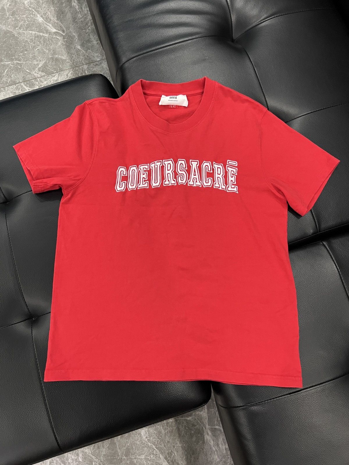 AMI Ami Paris COEURSACRE Embroidered T-Shirt Size US S / EU 44-46 / 1 - 1 Thumbnail