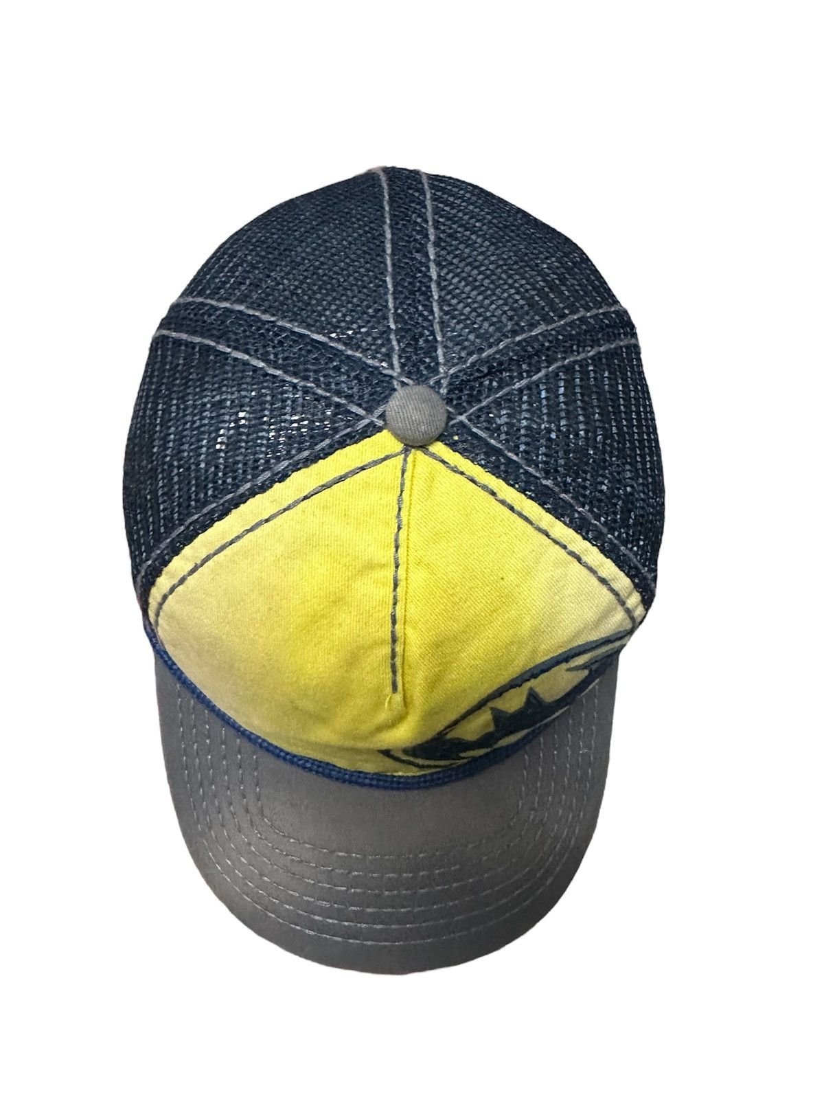 DC Comics Faded Design DC Comic Hat with Batman Logo Hat Size ONE SIZE - 5 Thumbnail
