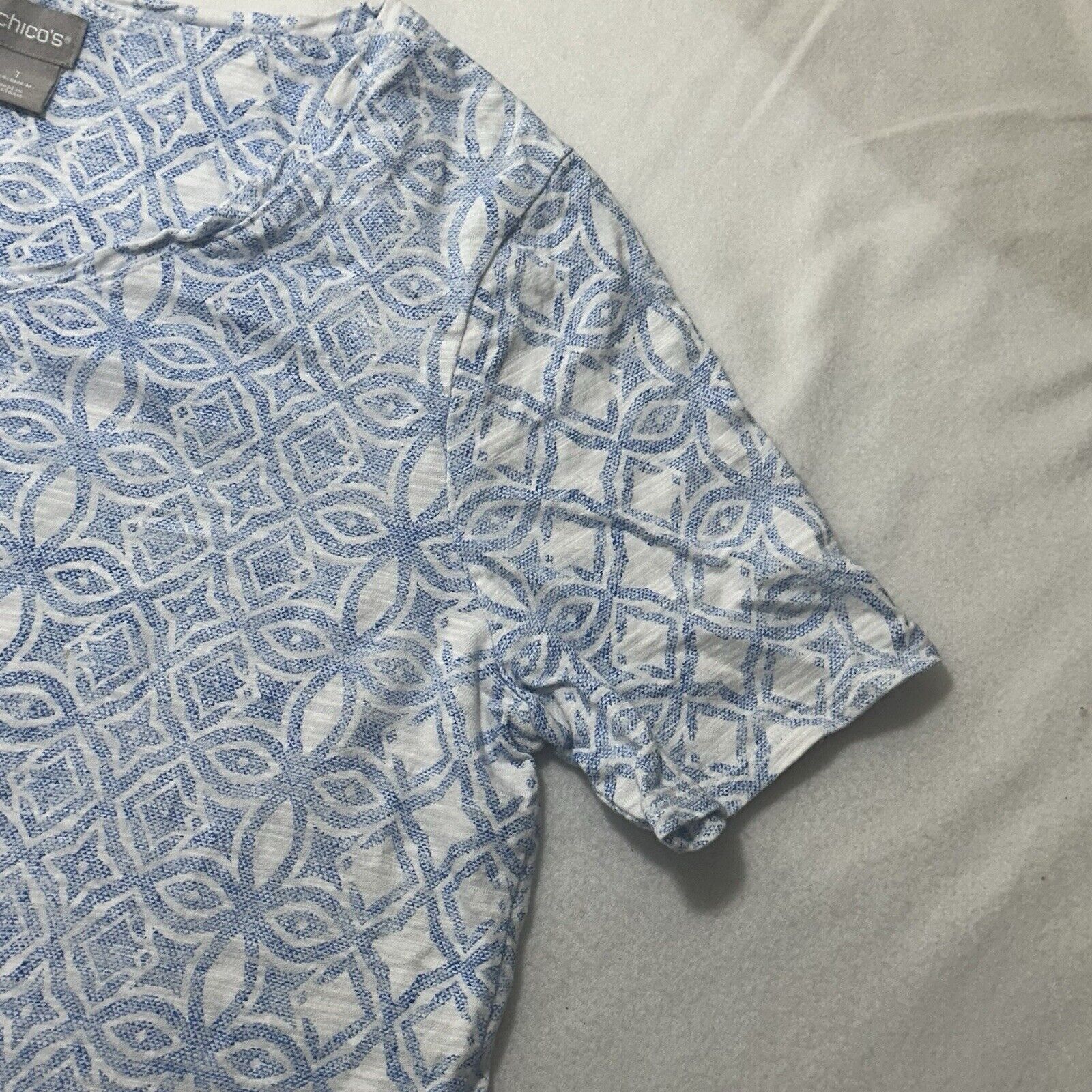 Chicos Chico’s Medium Short Sleeve T Shirt V Neck Top Light Blue Size M / US 6-8 / IT 42-44 - 4 Thumbnail