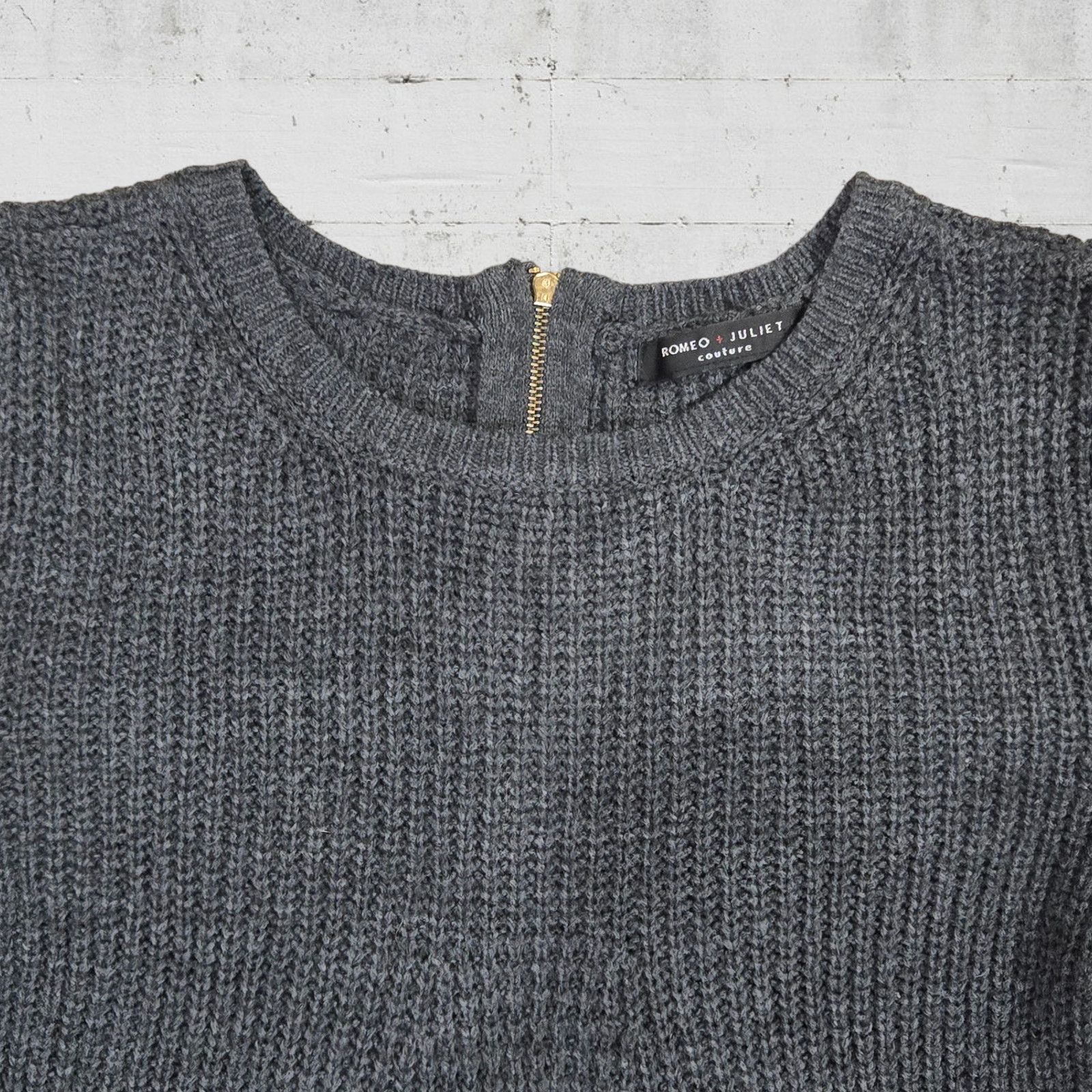 Other Gray Knit Crewneck Mini Flared Sweater Dress Size Small Size S / US 4 / IT 40 - 6 Thumbnail