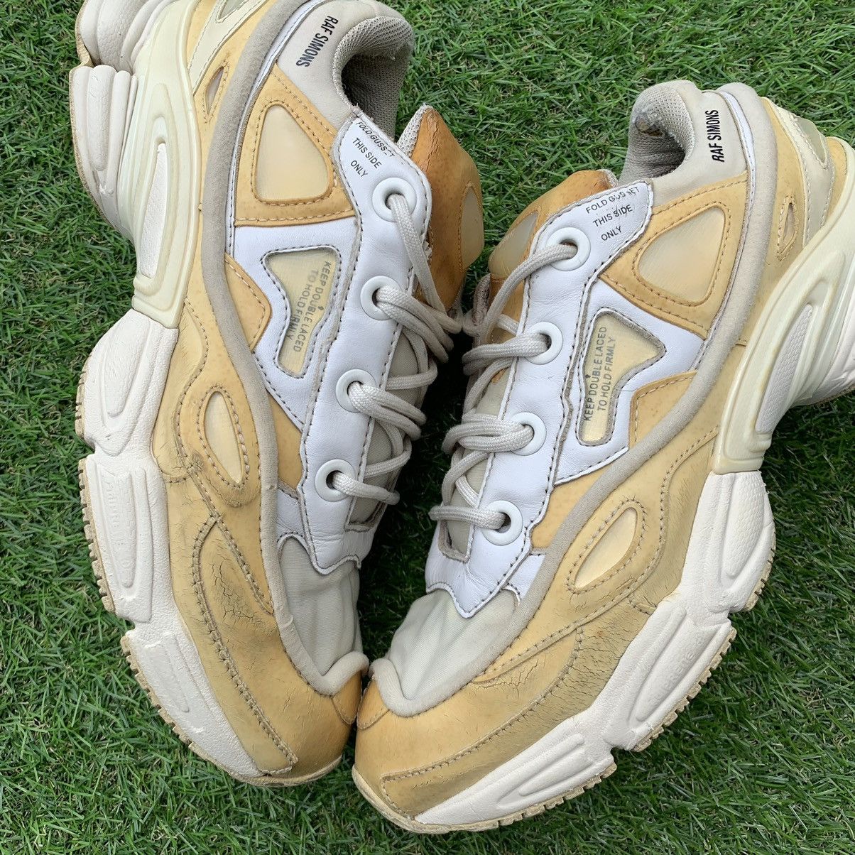Adidas × Raf Simons Adidas Raf Simons Ozweego Bunny Cream Size US 8.5 / EU 41-42 - 5 Thumbnail