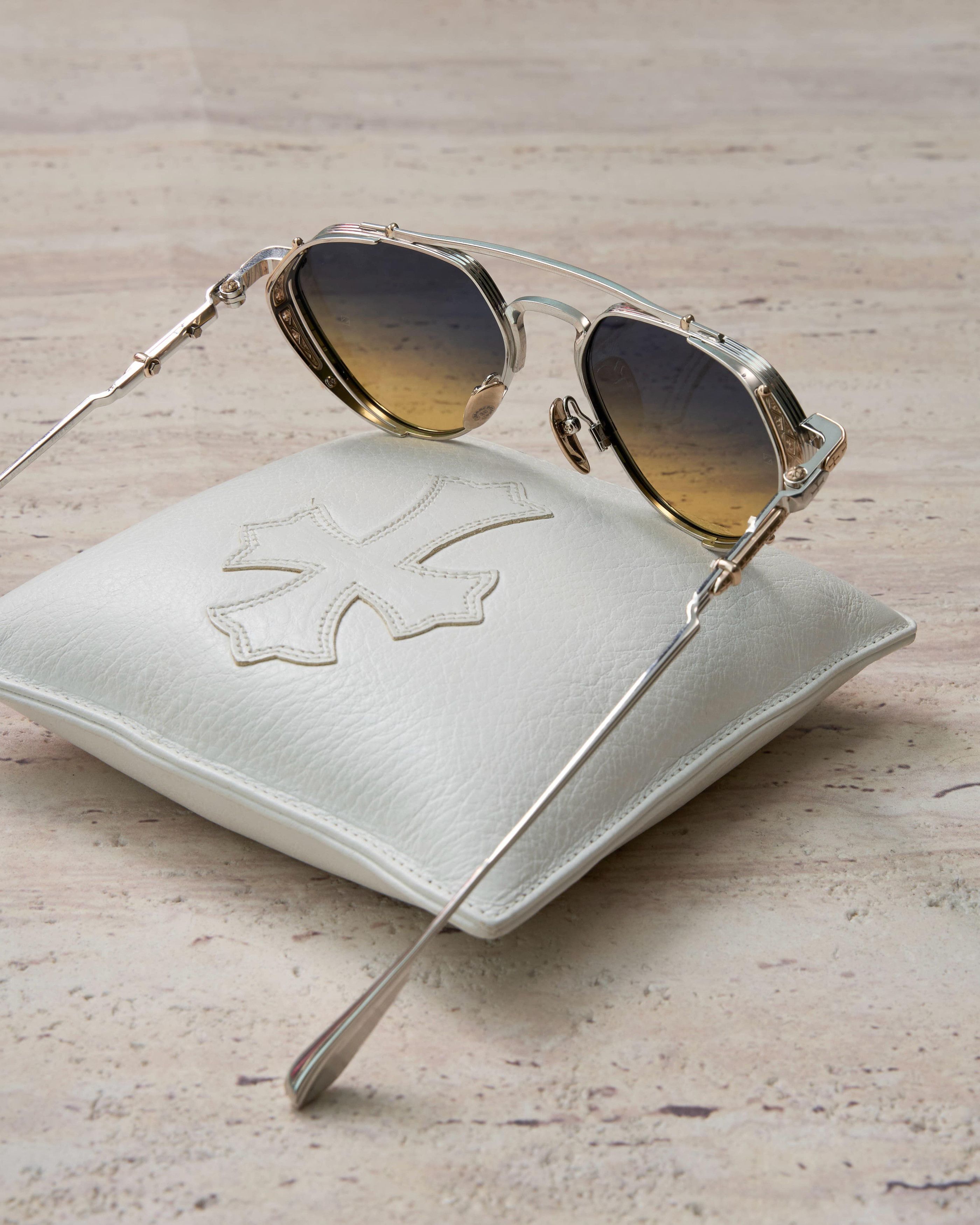 Chrome Hearts CHROME HEARTS FREE RIDE Shiny Silver/Gold Plated Size ONE SIZE - 2 Thumbnail