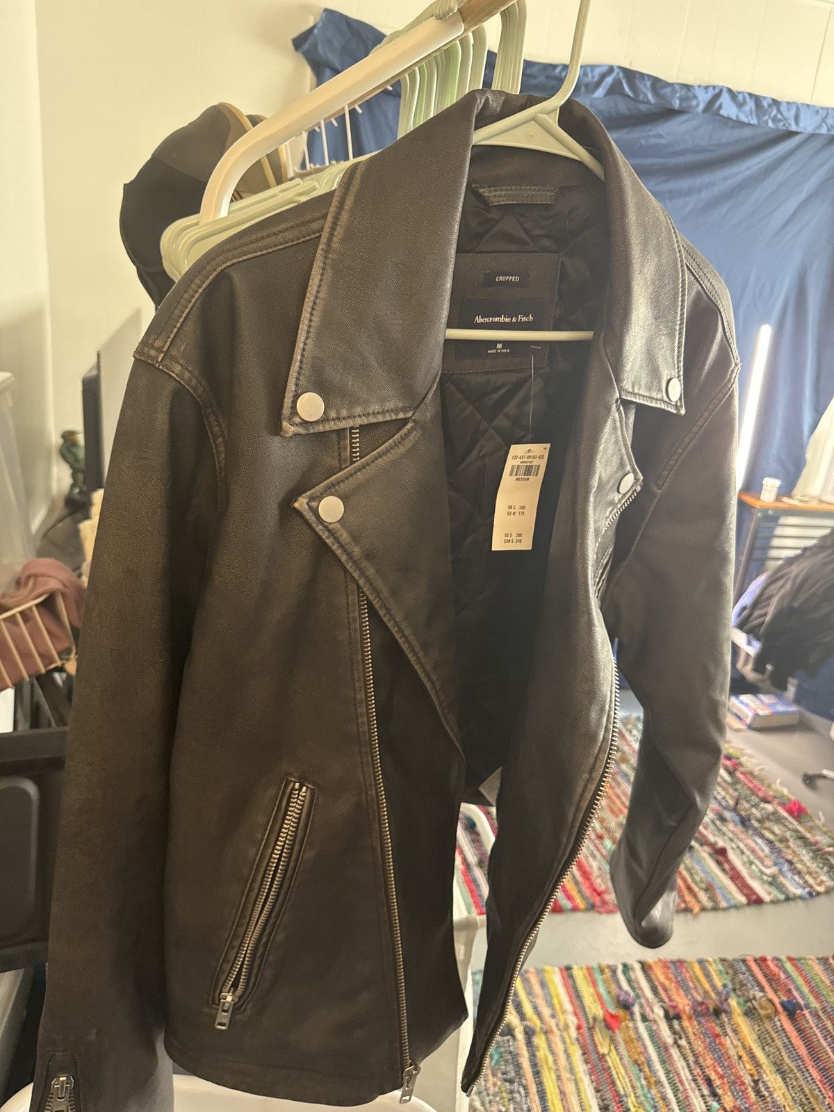 Abercrombie & Fitch abercrombie & fitch men's cropped vegan leather biker jacket Size US M / EU 48-50 / 2 - 7 Thumbnail