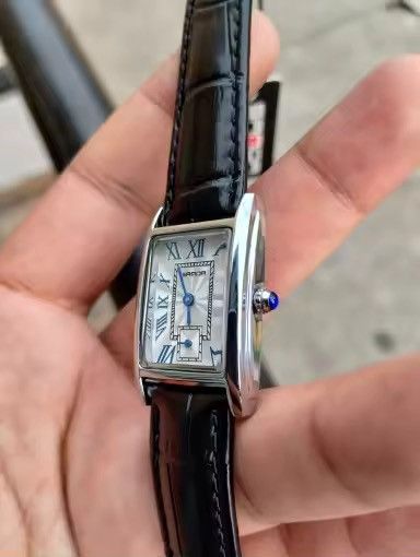 Jewelry 2000s vintage style cute square leather luxury watch Size ONE SIZE - 2 Thumbnail