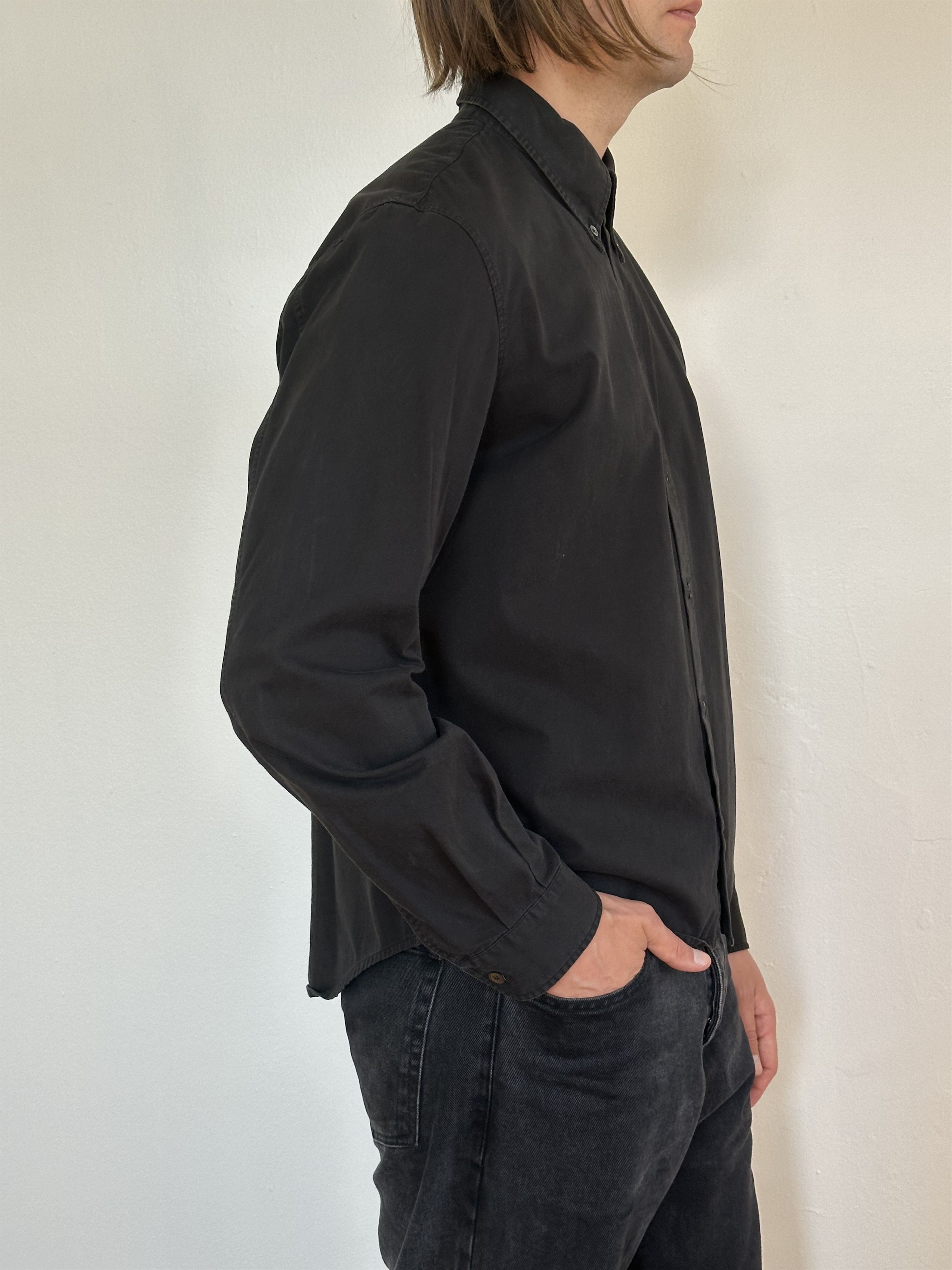 Helmut Lang Helmut Lang - 90’s Embroidered « HL » Button Up Size US L / EU 52-54 / 3 - 2 Thumbnail