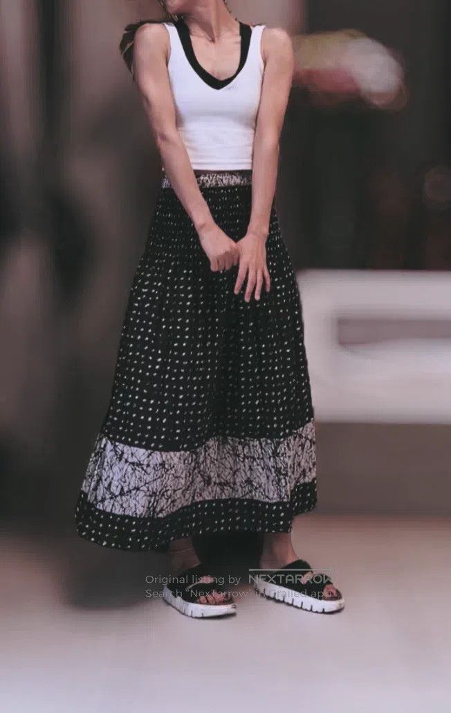 Issey Miyake Issey Miyake Pastoral Black and White Pleated Midi Skirt Size 25" / US 0 / IT 36 - 5 Thumbnail