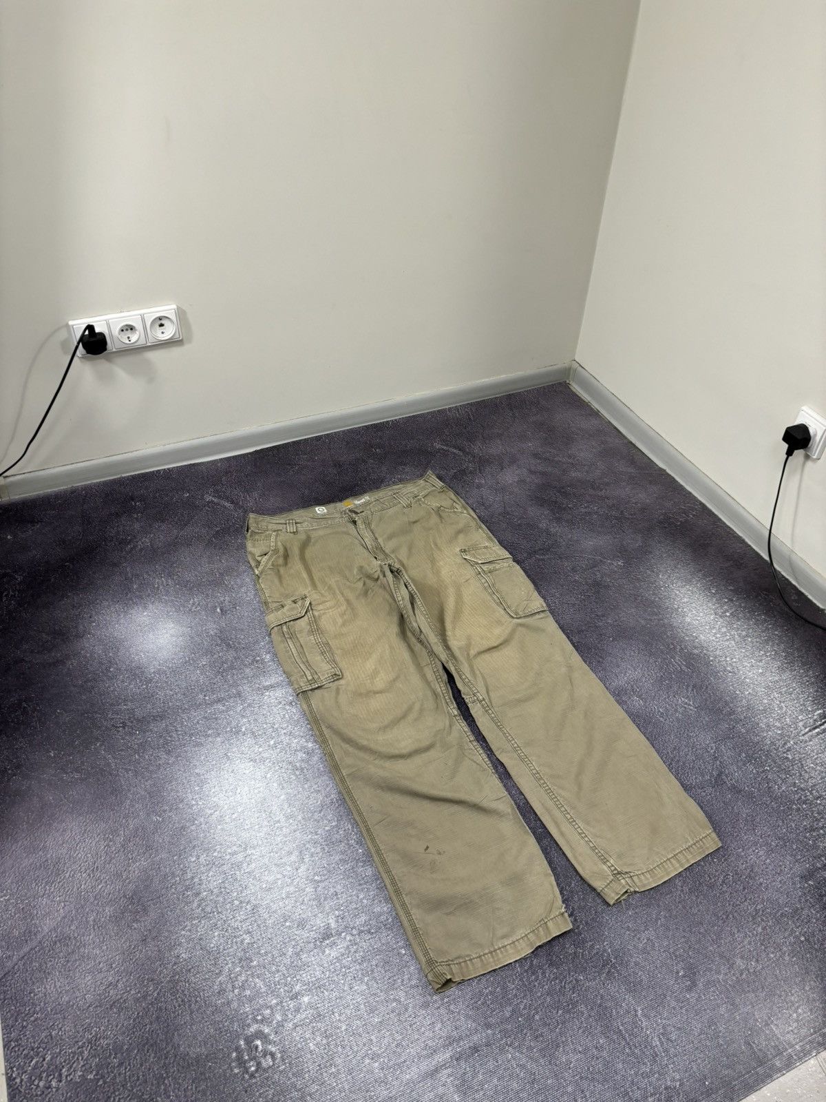 Carhartt Vintage Carhartt Y2K Khaki Hype Work Baggy Cargo Pants Size US 38 / EU 54 - 11 Thumbnail