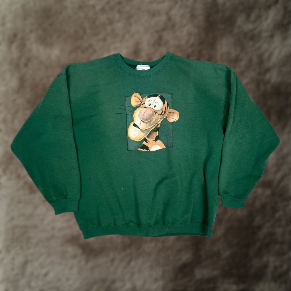 Disney VINTAGE Disney Store Tigger Sweatshirt Mens XL Green Crewneck Fleece 90s USA Size US XL / EU 56 / 4 - 1 Thumbnail