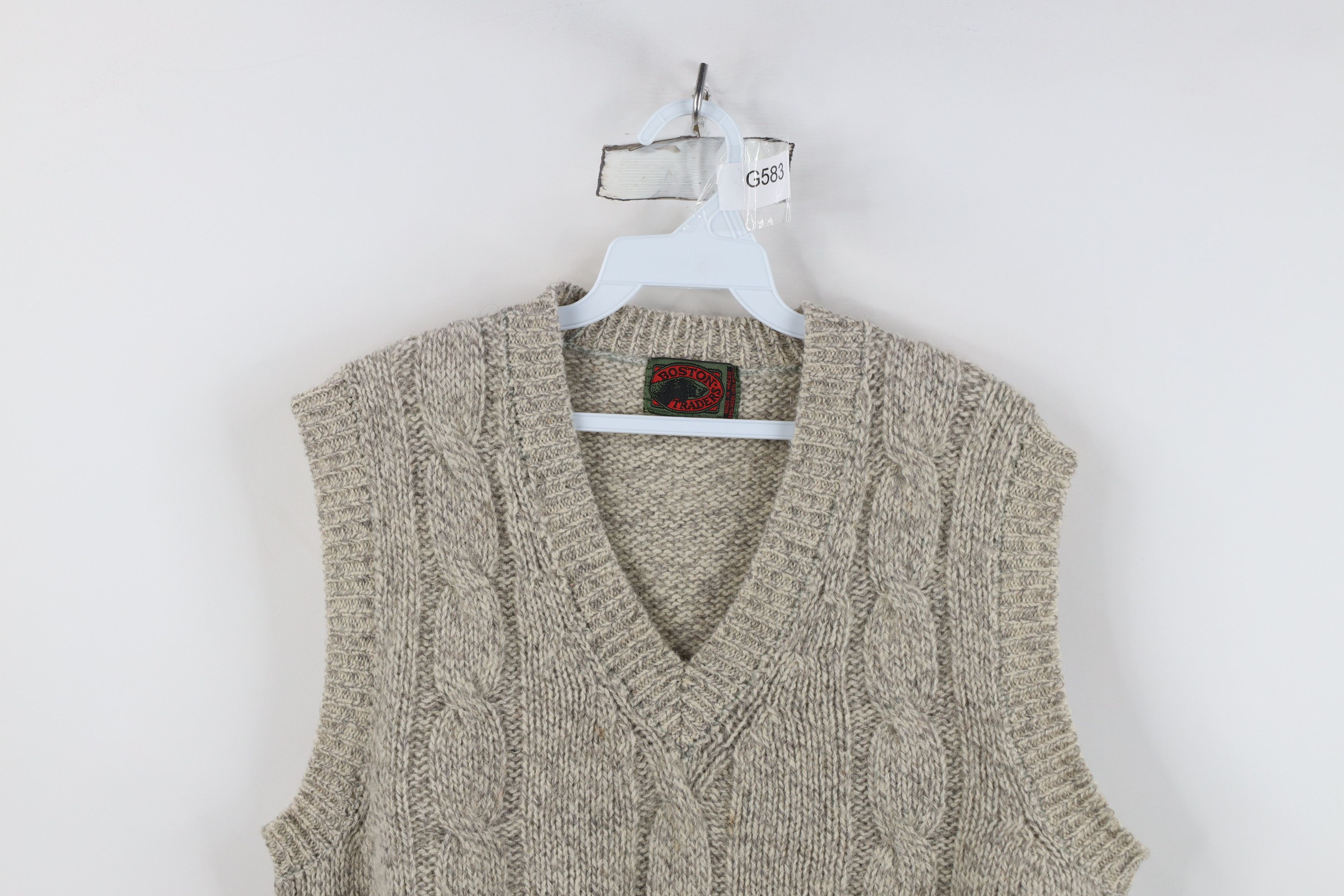 Vintage Vintage 90s Streetwear Blend Chunky Cable Knit Sweater Vest Size US XL / EU 56 / 4 - 2 Thumbnail
