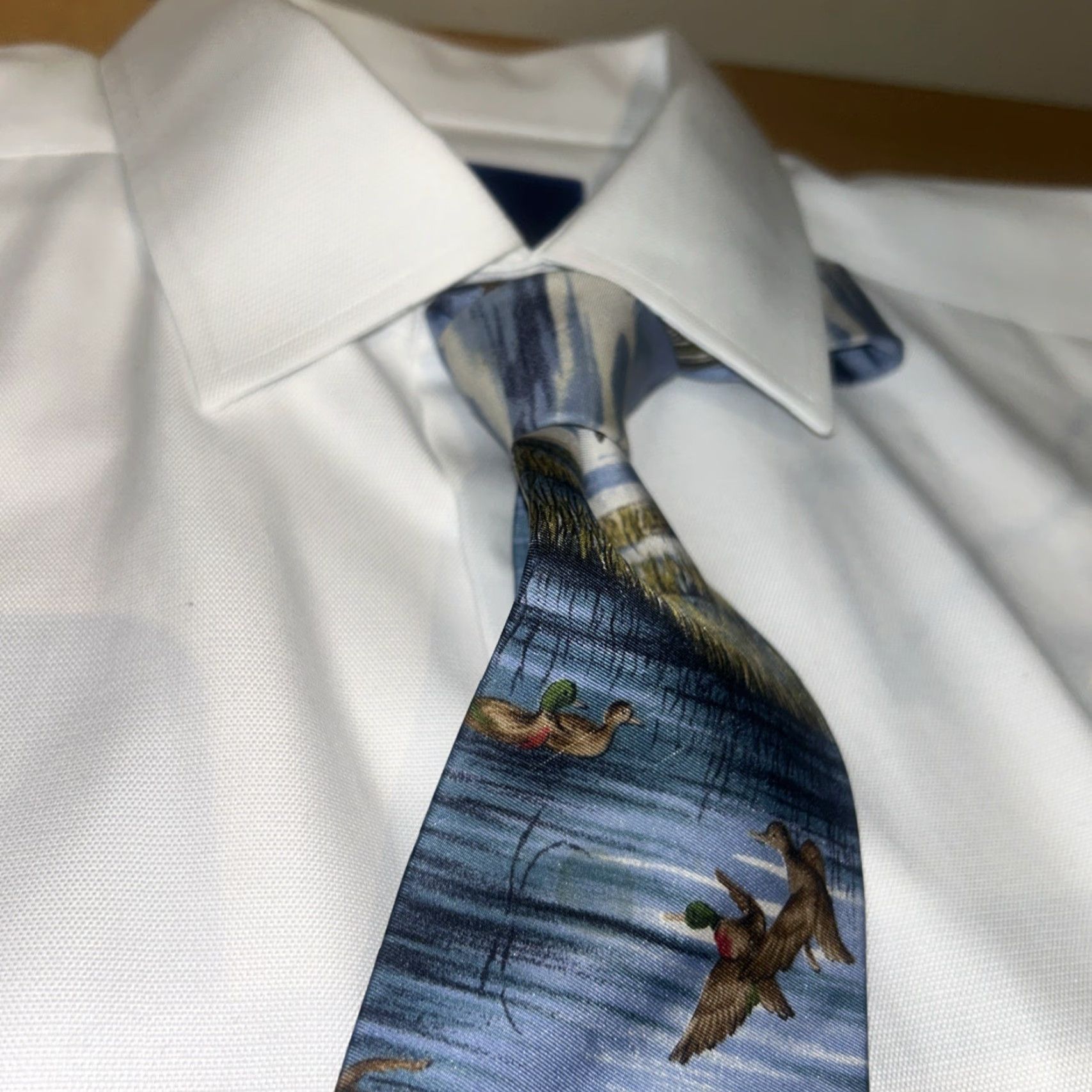 Lands' End Lands' End Silk Necktie Ducks Hunting Scene Hand Sewn Made In USA Men's Tie Blue 57"-60" Silk Woven Hunter Duck Handmade Tie Mens Size ONE SIZE - 4 Thumbnail