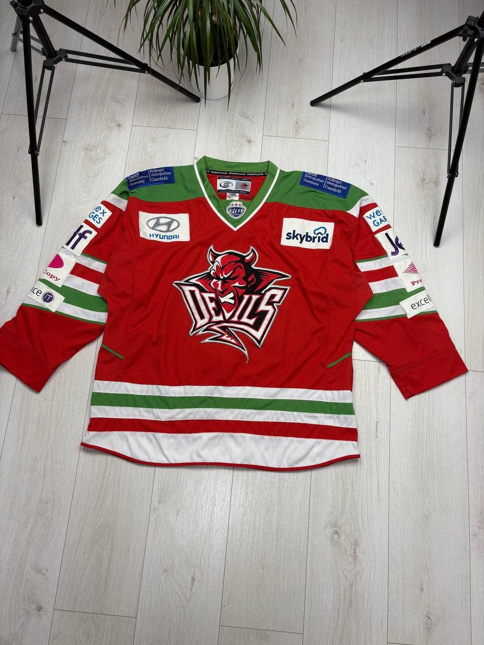 Other RARE Cardiff Devils 2010's ice hockey jersey shirt kit Size US XL / EU 56 / 4 - 1 Thumbnail