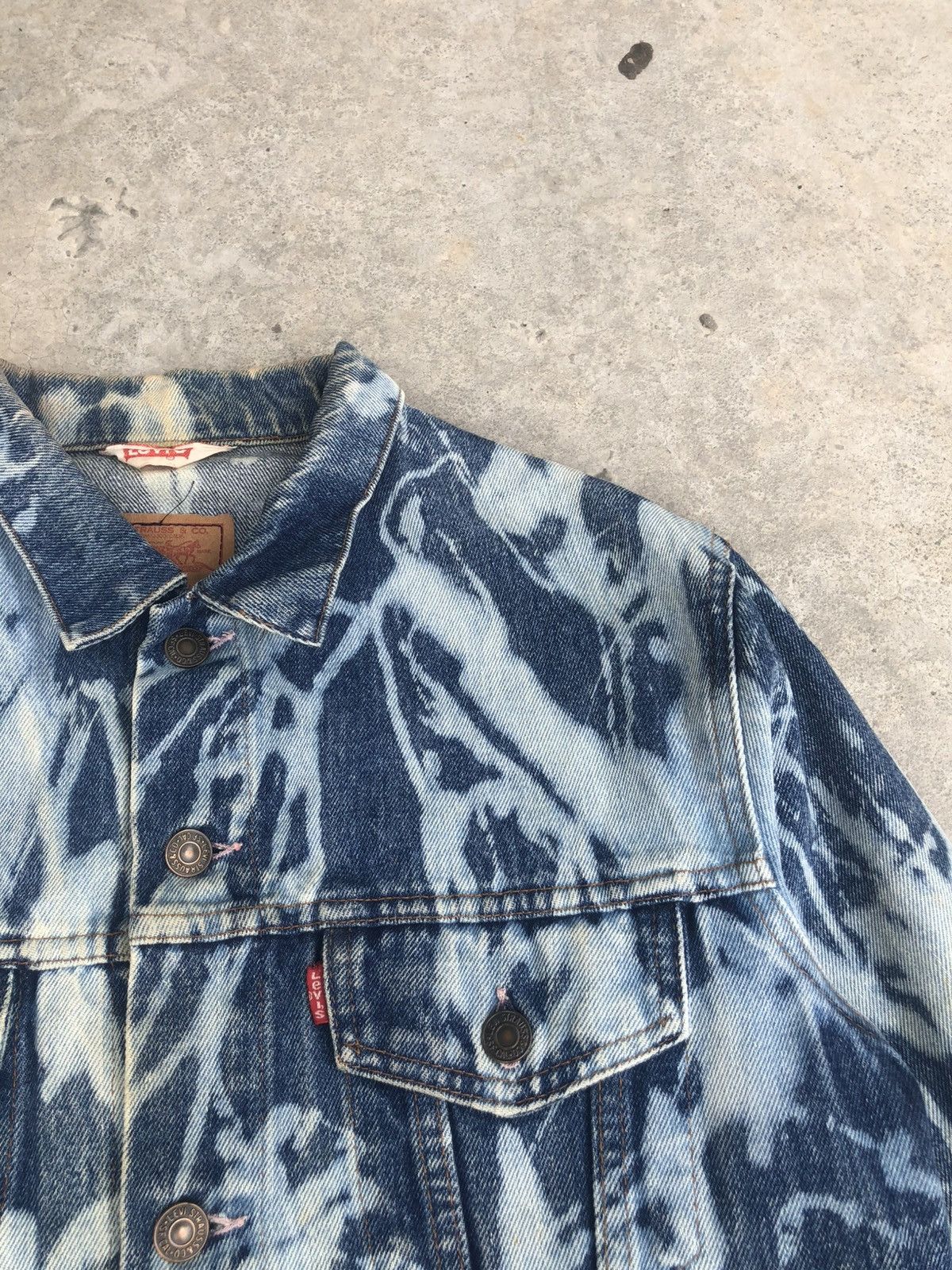 Levi's Vintage 80’s Levi’s Acid Wash Denim Jacket Distressed Denim Size US L / EU 52-54 / 3 - 14 Thumbnail