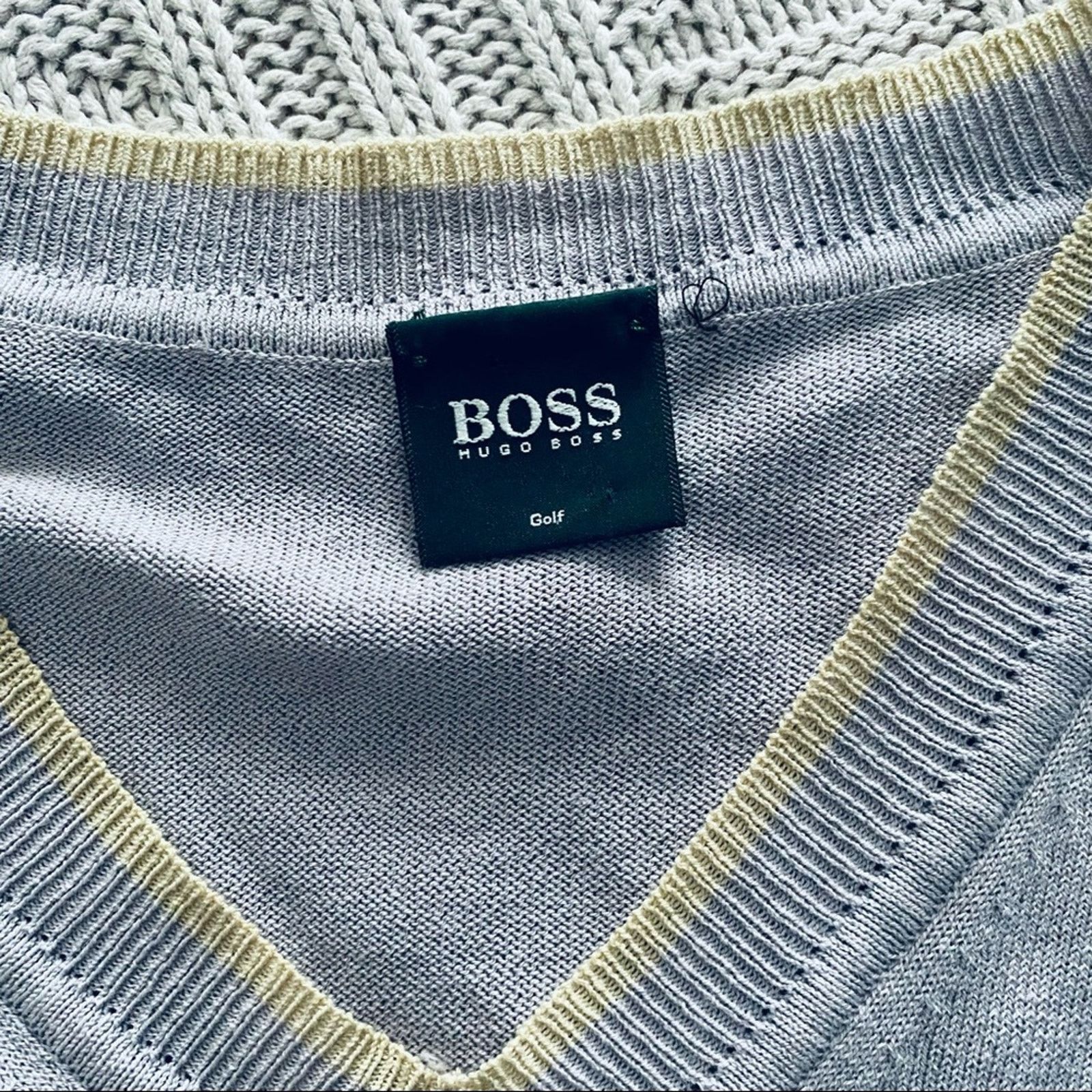 Hugo Boss Hugo Boss V Neck short sleeve golf shirt Size US L / EU 52-54 / 3 - 4 Thumbnail