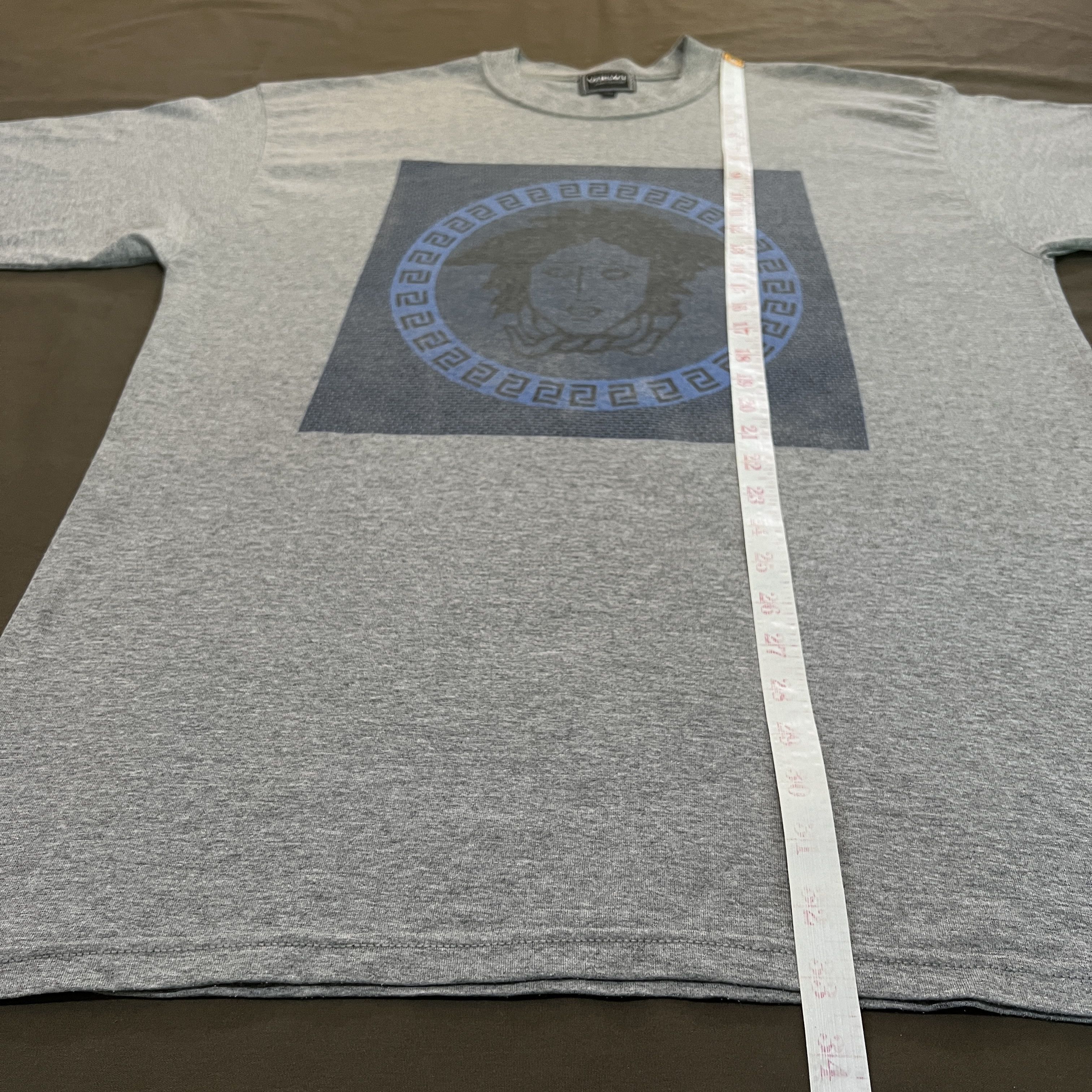 Designer × Versace Jeans Couture × Vintage Vintage Versace Jeans Couture Medusa Big Logo Tee Size US XL / EU 56 / 4 - 8 Thumbnail