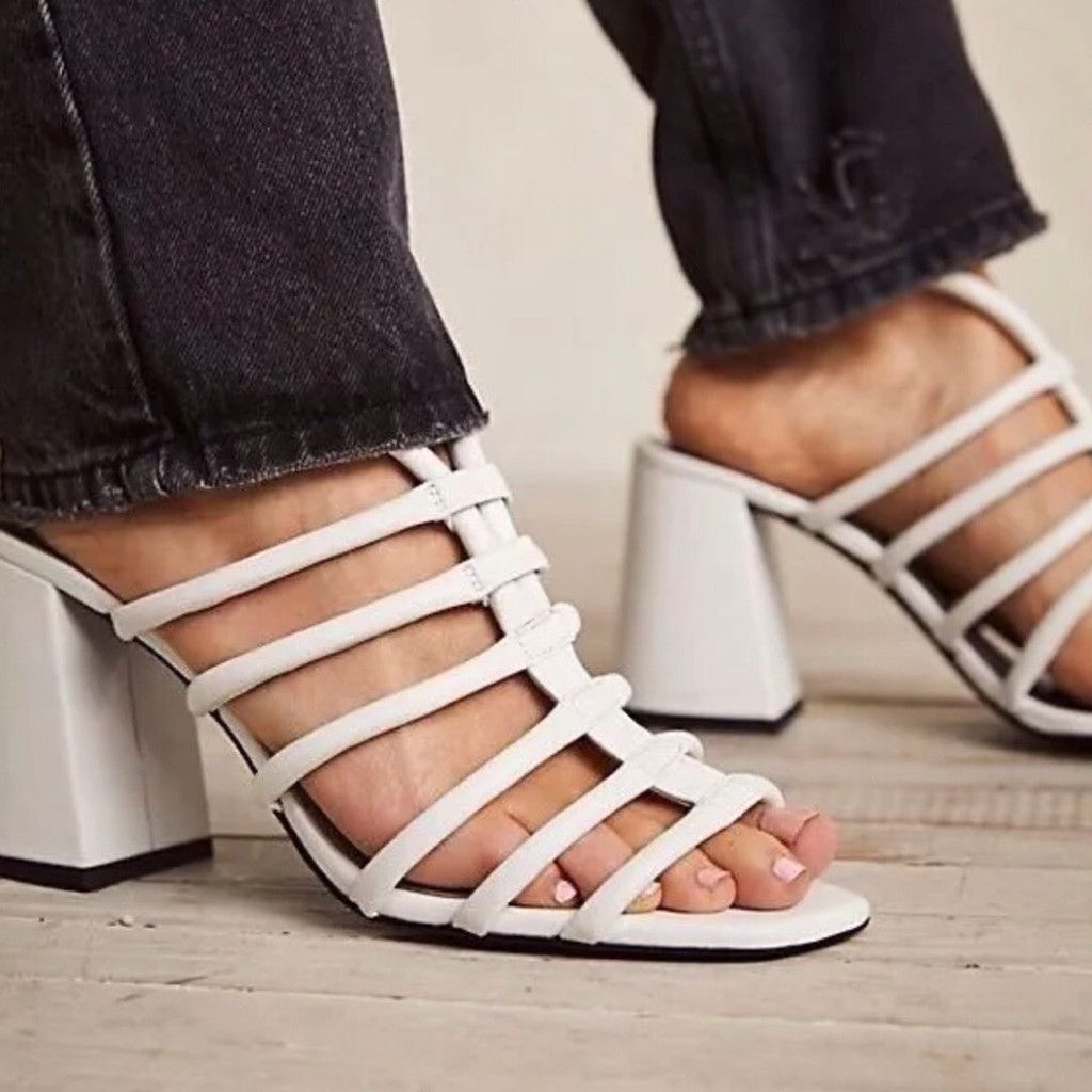 Free People Free People Black Colette Cinched Heels Size 40. SH4 Size US 9 / IT 39 - 7 Thumbnail