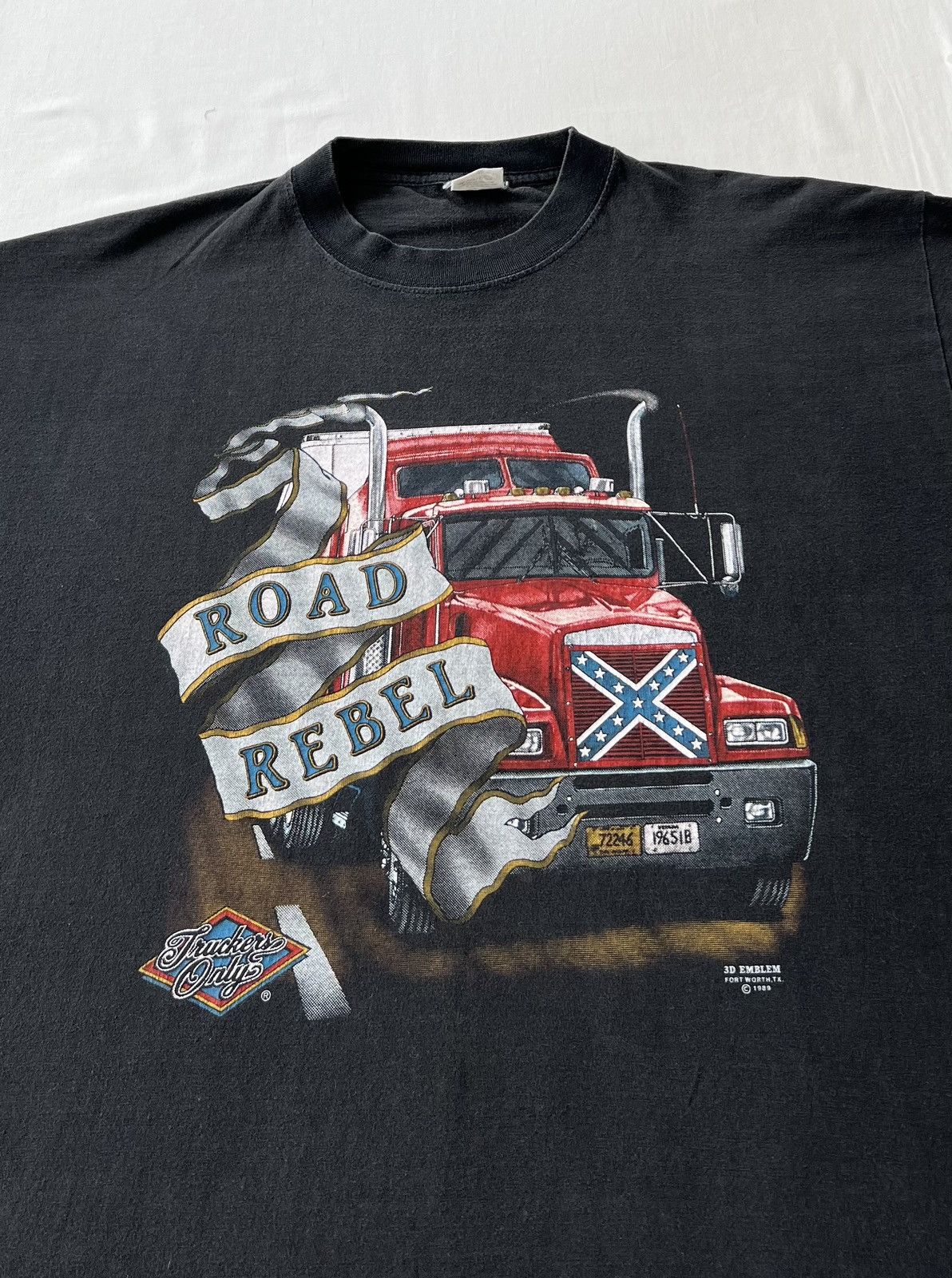 Vintage Vintage 1989 3D Emblem Truckers Only Harley Davidson T-shirt Size US L / EU 52-54 / 3 - 5 Thumbnail