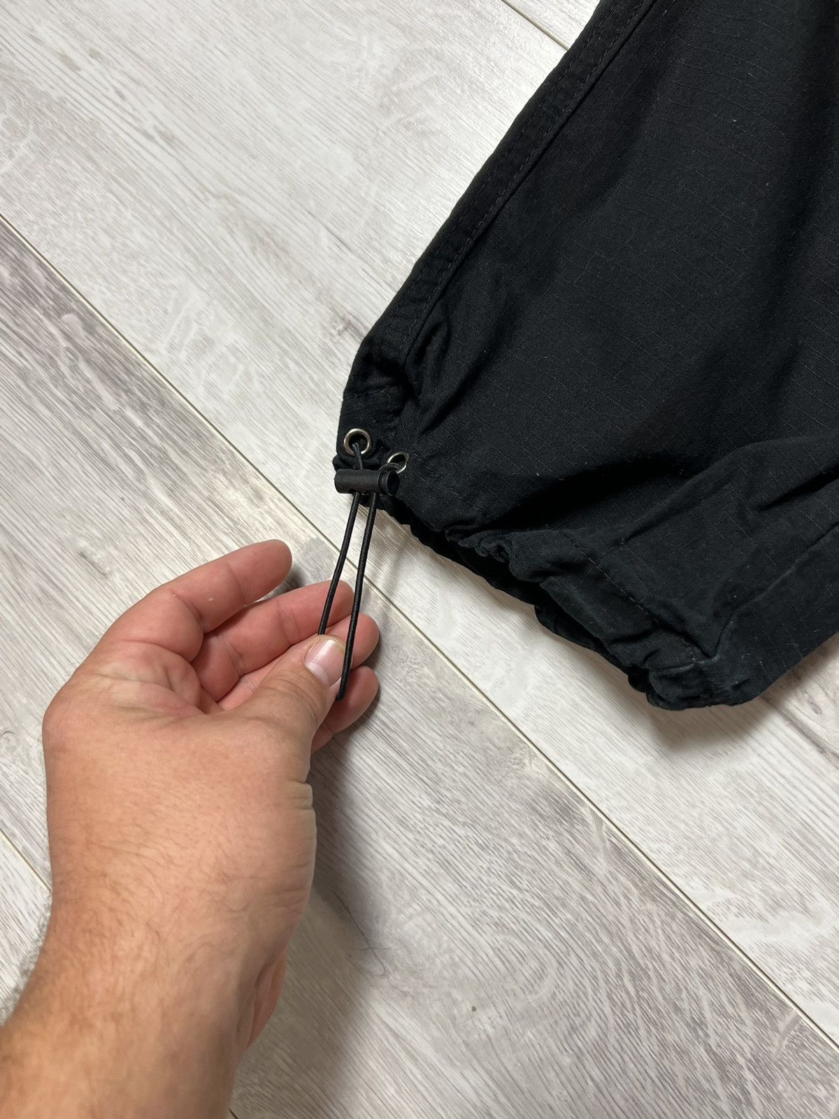 Other Rare Minus Two Cargo Parachute Pants Big Logo Size S Size US 31 - 9 Thumbnail