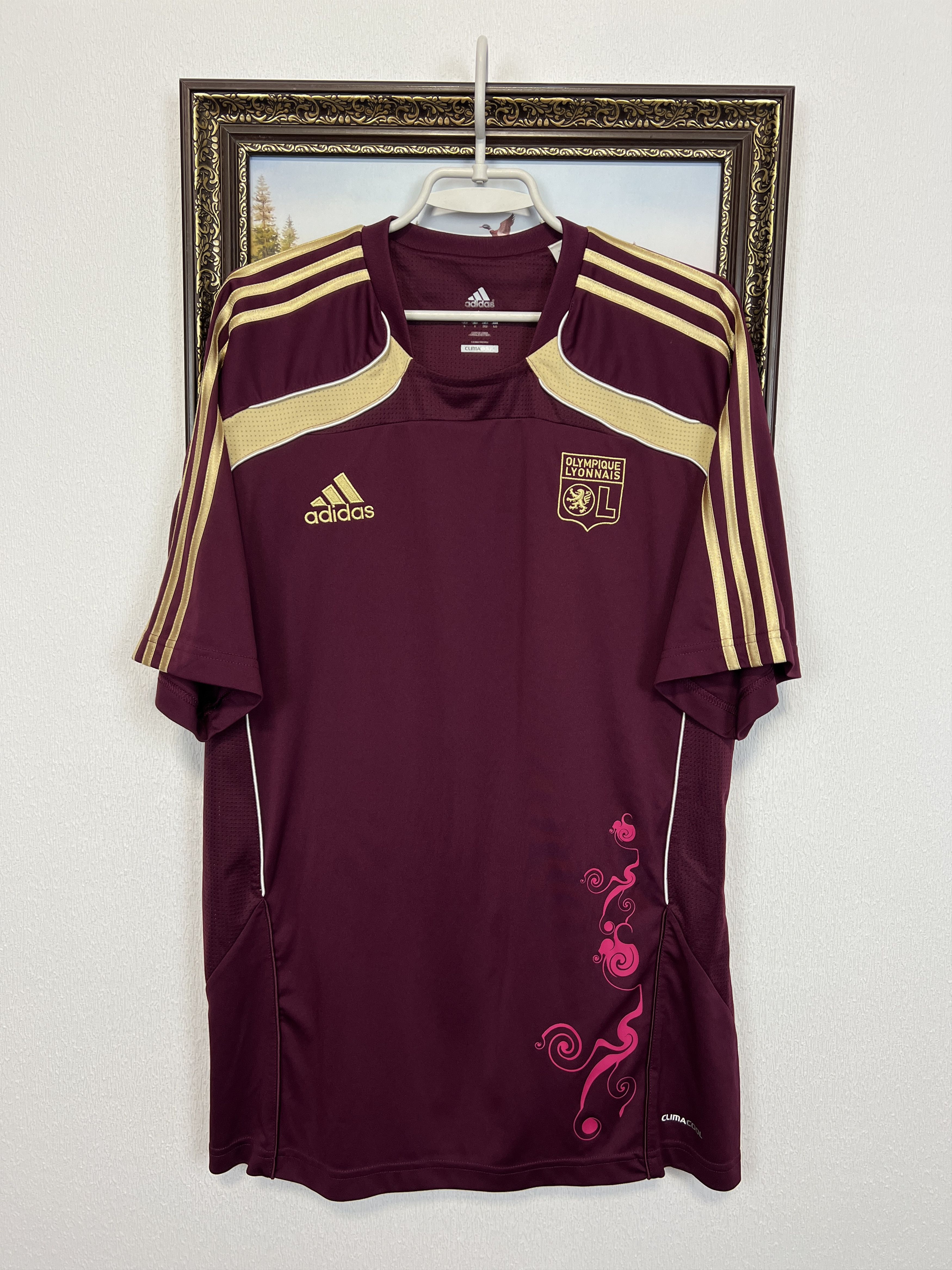Adidas Lyon Special football shirt Soccer Burgundy Jersey Trikot Size US XL / EU 56 / 4 - 1 Thumbnail