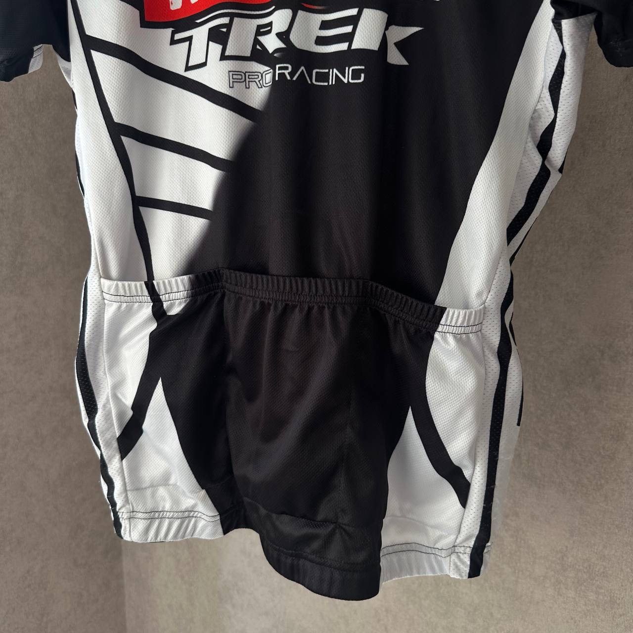 Vintage Vintage Wild Wolf Trek Cycling Jersey T-shirts Y2K 00s Size US L / EU 52-54 / 3 - 7 Thumbnail