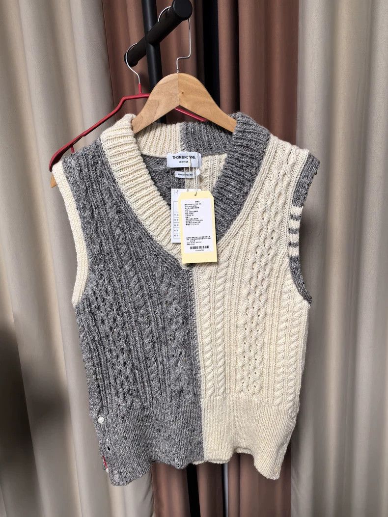 Thom Browne size4 Plaid wool vest