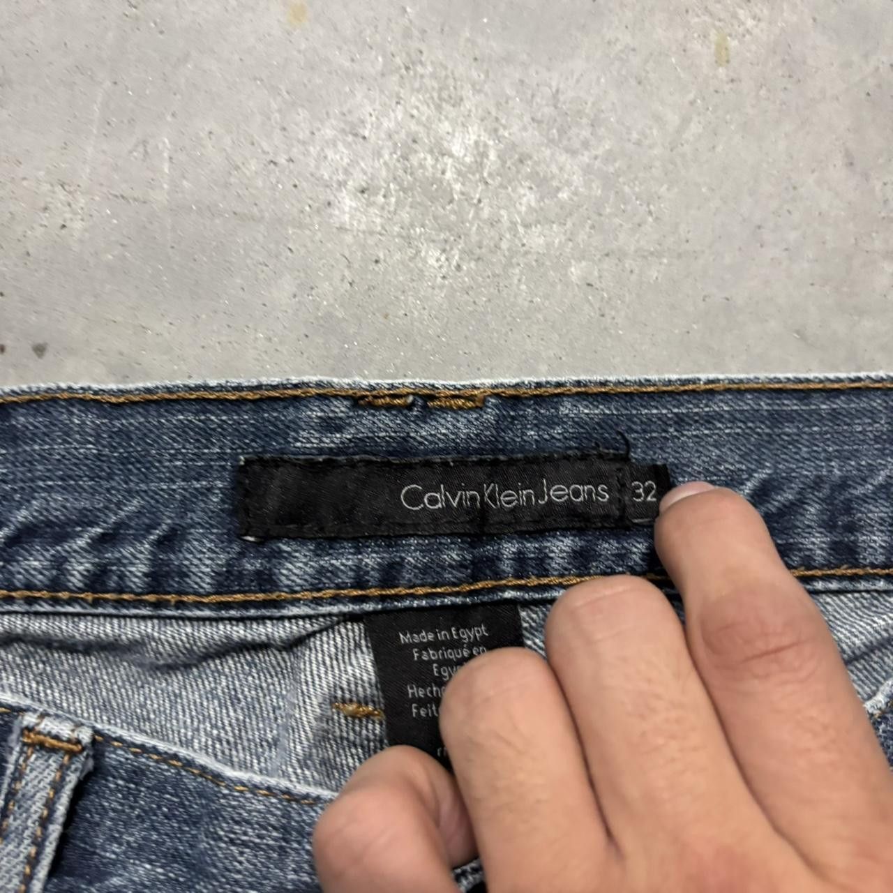 Calvin Klein × Vintage Crazy Vintage Y2K/2000s Grunge Calvin Klein Dark Wash Denim Jeans! Size US 32 / EU 48 - 7 Thumbnail